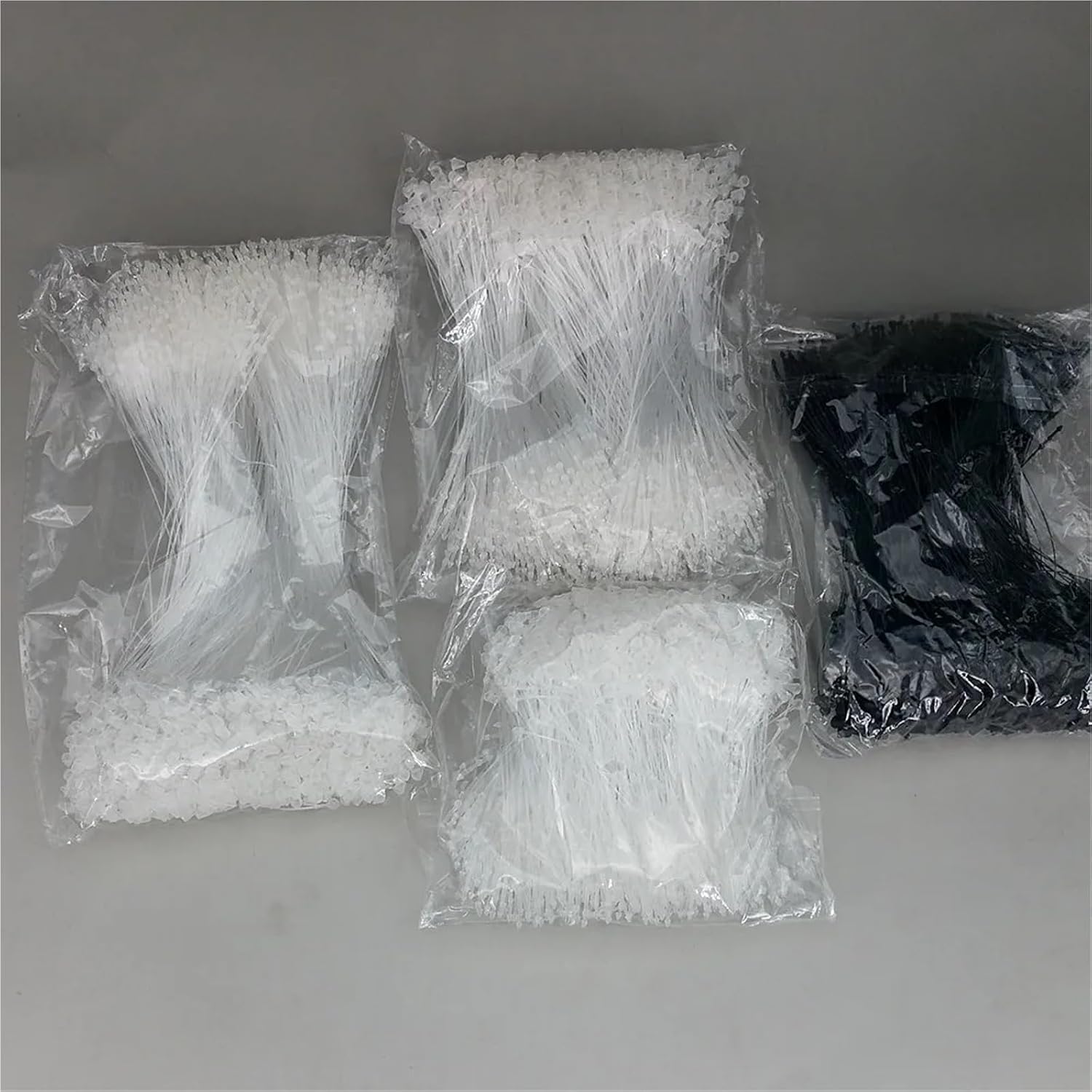 5000pcs Plastic Loop Pins Needle Snap Fastener Wire Buckle Hang Sling Rope for Price Tag Sign Card Label Display(Black)