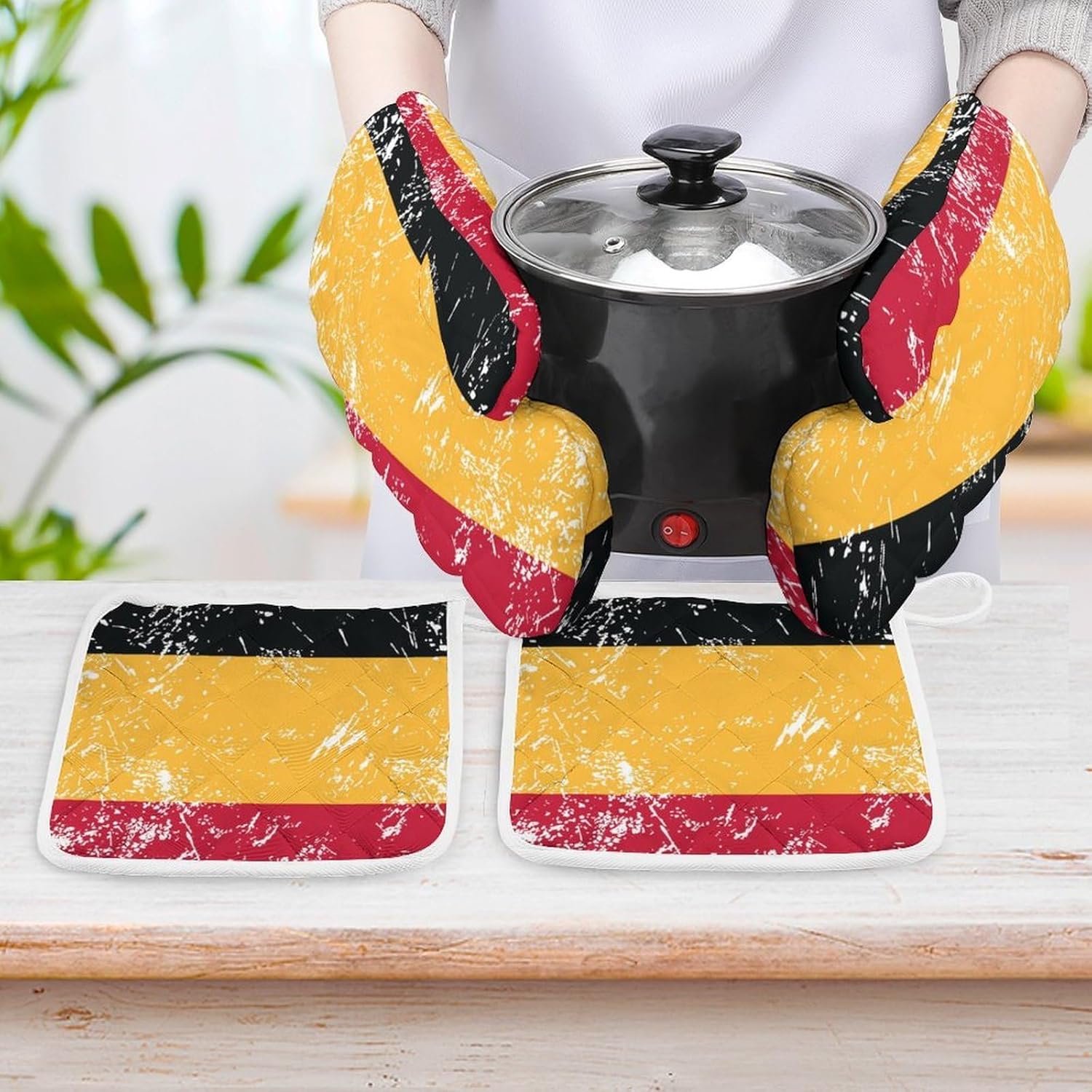 Vintage Belgium Flag Oven Mitts and Pot Holders 4Pcs Set Heat Resistant Cooking Mitts Hot Pads