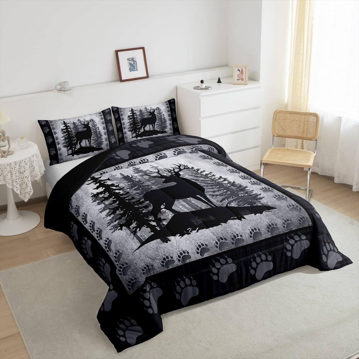 Rustic Deer Kids Comforter Set Queen Size,Wild Animal Bear Paw Print Bedding Set Hunting Cabin Decor Quilt Set for Adult Bedroom,Pine Trees Grid Plaid Polyetser Bed Duvet Insert, 2 Pillowcases