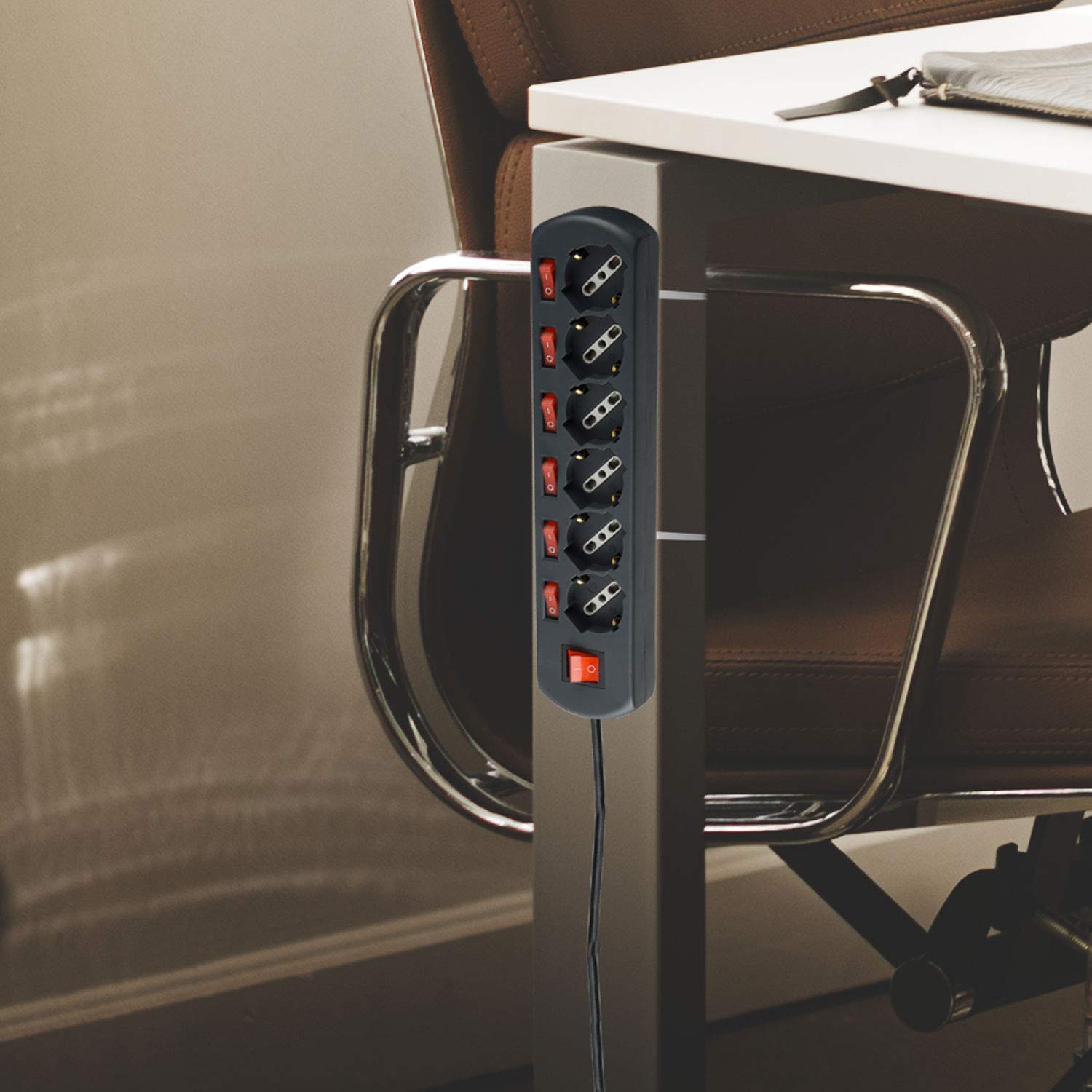 Electraline – Multiprise 6 Prises Avec Interrupteurs Indépendants – Sécurité Enfant – Câble 1,5 M – Noir