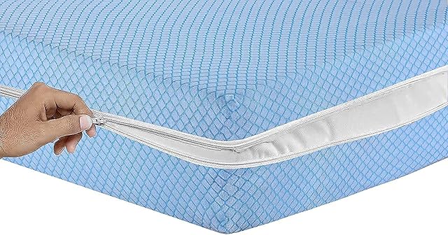 Diamond Pattern Mattress Protector Hypoallergenic Extra Deep Total Zipper Encasement Mattress Cover Bug-Proof, Non-Noisy, Anti-Allergy Breathable Fitted Style Blue and Grey Poly-Cotton Zipped (Double)