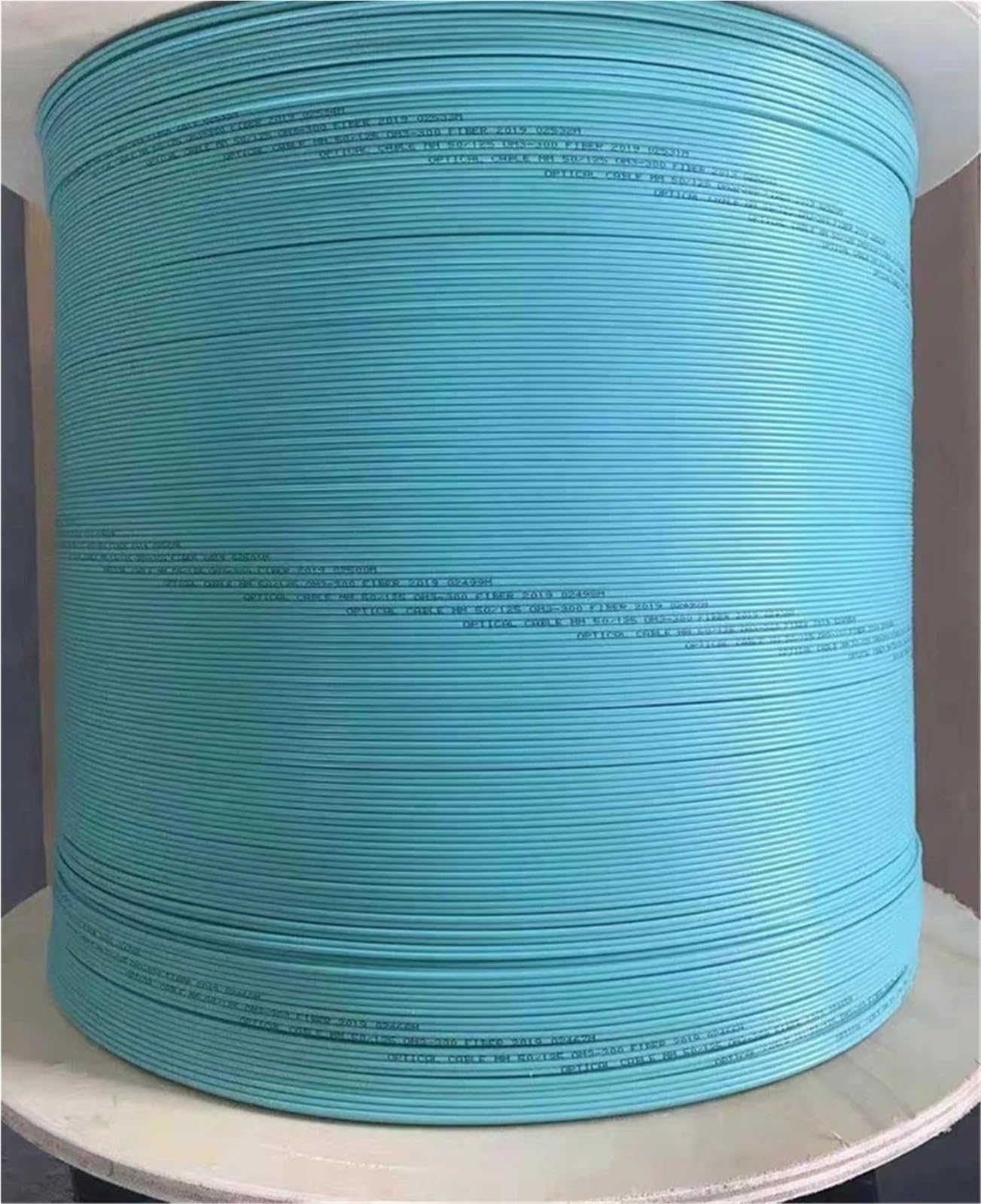 Cable de Fibra óptica OM3-150 Simplex de 2,0 mm, Color for Interiores, for latiguillos de Fibra, 4 km/Rollo, Cable de Fibra óptica ftth SX de 4000 m