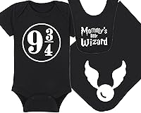 Vista 8 de Sombrero de bebé Wizard - Chosen One (tela negra - diseño dorado)