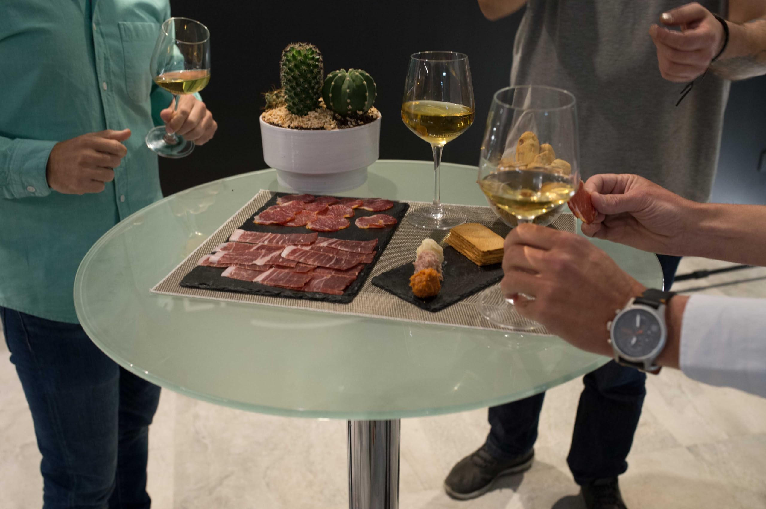 BELLOTERRA | Morcón de Gland (Bellota) Ibérique | Demi-pièce 500-600 g sous vide | Affinage traditionnel 4-5 mois | Charcuterie gourmet sélecte | Saveur intense et authentique