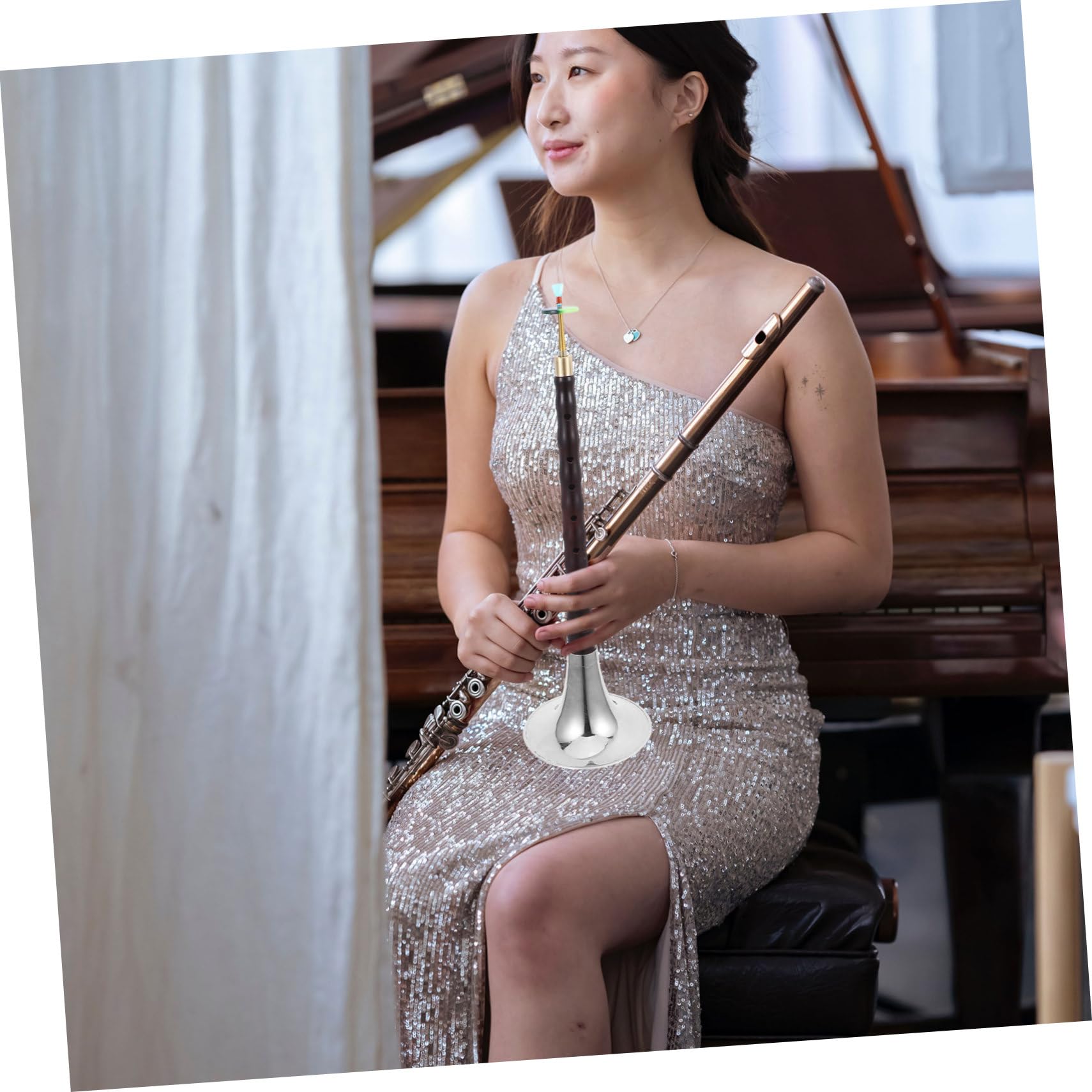 Traditionelles Chinesisches Suona Musikinstrument Zufällige Farbe in C-dur mit Eisen und Kupfermaterial Leichtgewichtig Einfach zu Spielen für Anfänger und Professionelle Musiker