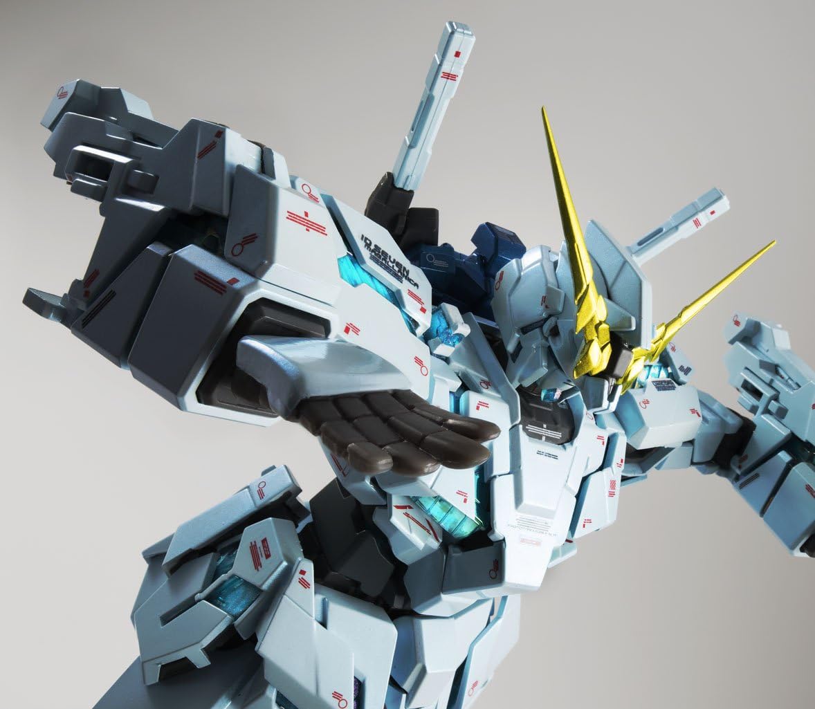 TAMASHII NATIONS Bandai GGFMC Unicorn Gundam Final Battle Ver. Gundam UC Action Figure