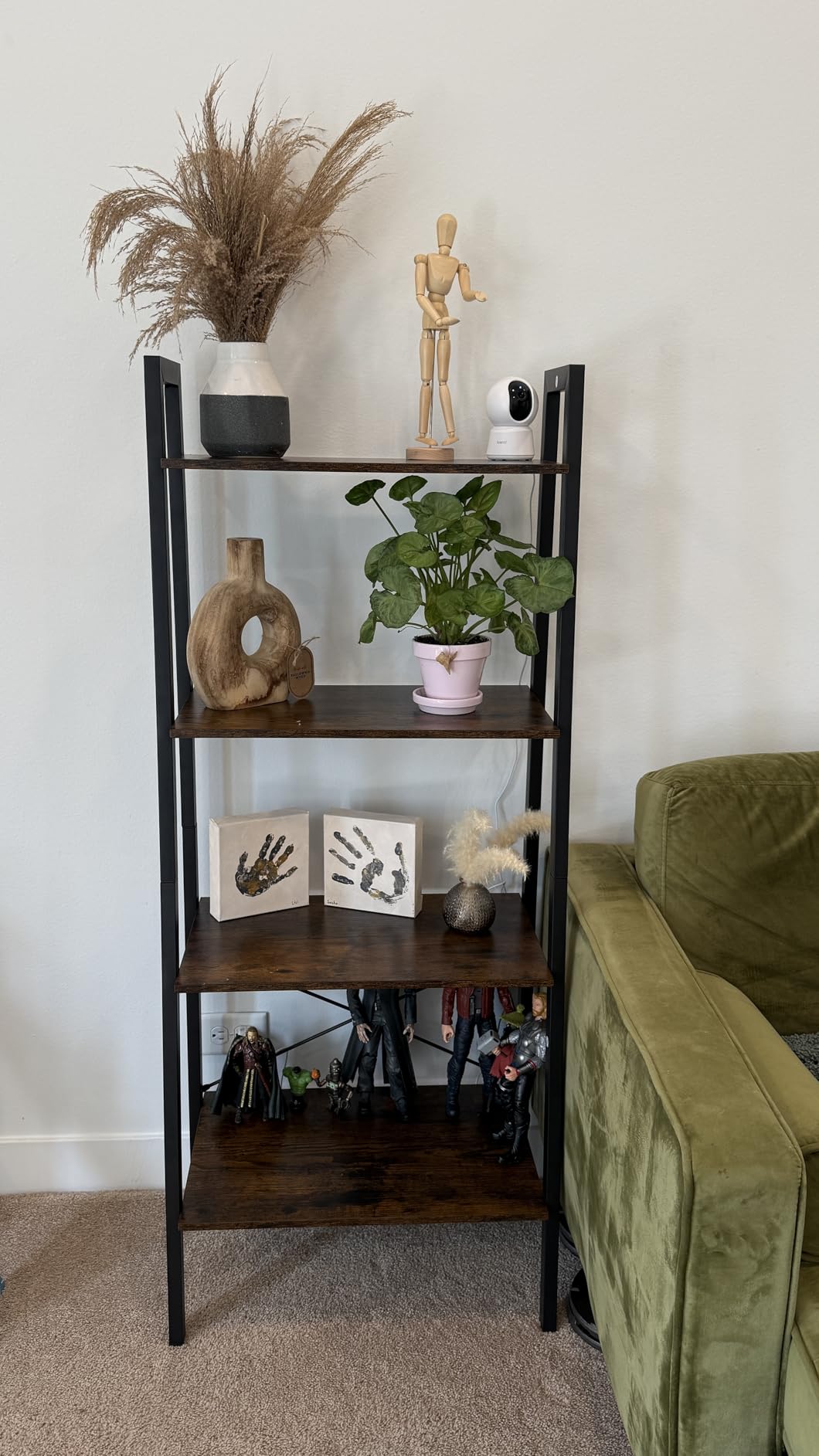 VASAGLE Ebony Black in modern apartment