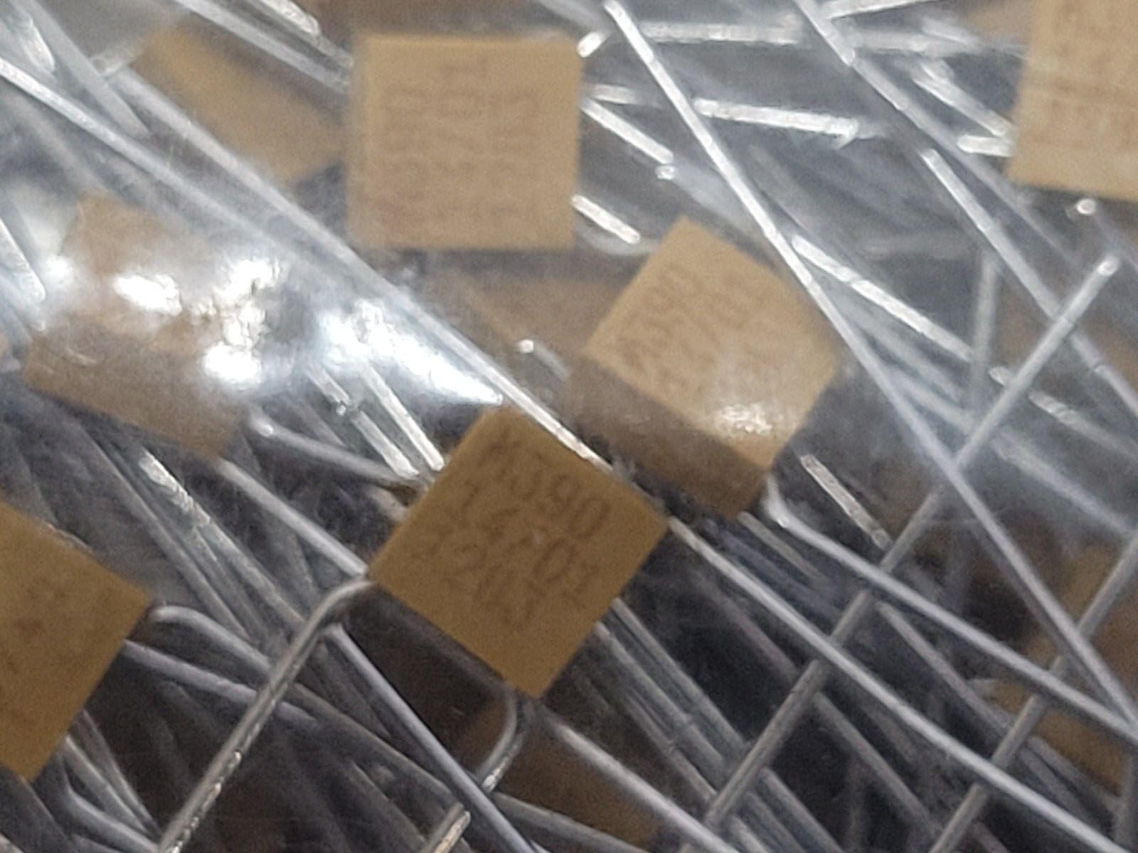 (5 PCS) CKR05BX120KR KEMET Compatible with CAP CER RADIAL