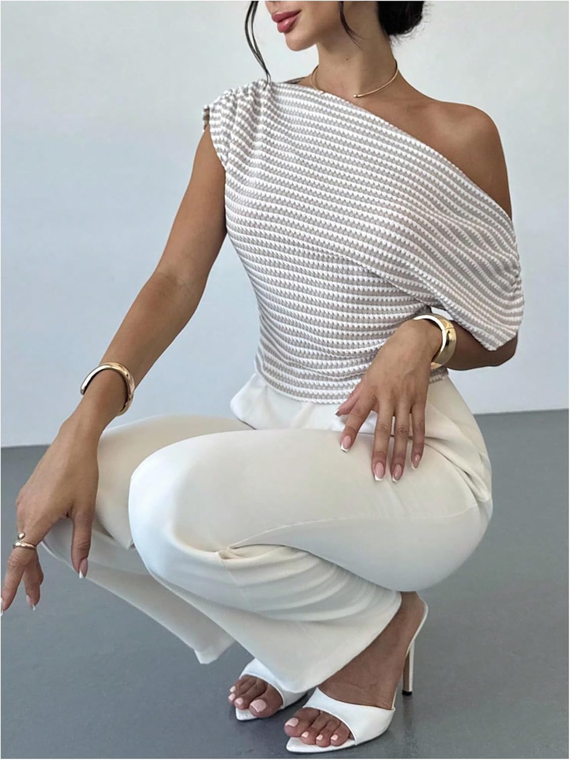 Verdusa Women's Striped Off The Shoulder Tops Dolman Sleeve Going Out T Shirts - Image 4