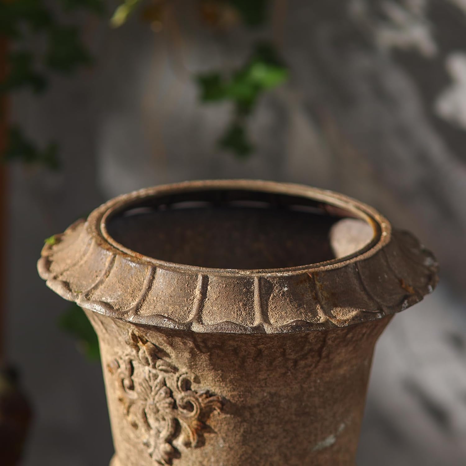 16inch Tall Vintage Garden Iron Urn Planters for Indoor and Outdoor Plants, European Retro Style Classic Metal Imitation Stone Flower Pots Rustic Front Porch Home Decor Patio Deck Balcony