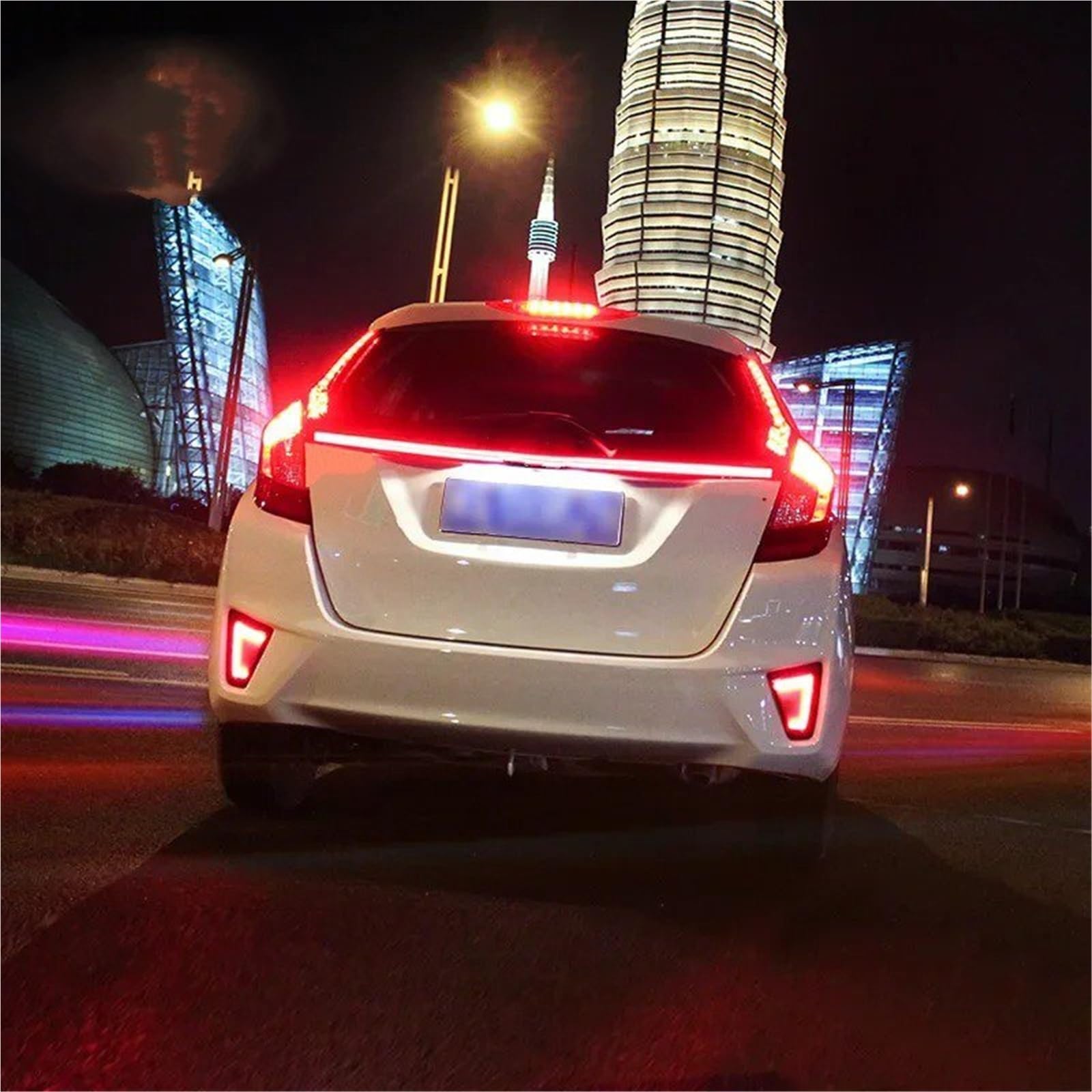 Remolque trasero 2 Luces LED Traseras SNCN Para Jazz Para Fit 2014-2019 2020 Luz Parachoques Trasera Luz Freno Bombilla Decorativa Para Coche Lámpara Trasera