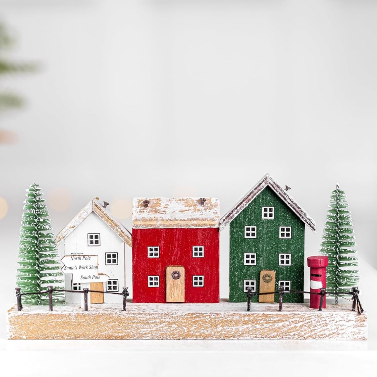 Marco Paul Interiors 20Cm Wooden House Scene Marco Paul Wooden Christmas Village Scene Ornament – 20 Cm Festive House Scene Decoration – Wooden Xmas Table Centrepiece, Mantel & Window Display For Christmas Home Décor
