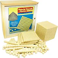 Material Dourado De Plástico Com Caixa de Madeira 611 Peças Carimbras