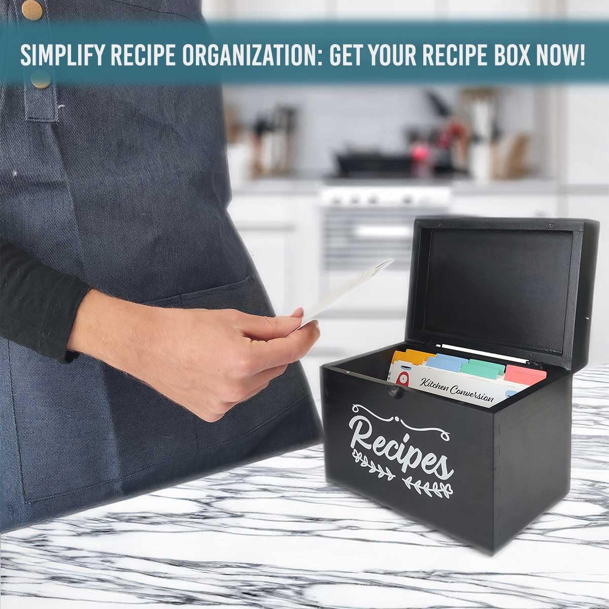 KIRIGEN Holz-Rezeptbox Mit 100 Karten, Hüllen & 12 Registern – Fertig Montiert, Aus Platanenholz, Natürliche Farbe