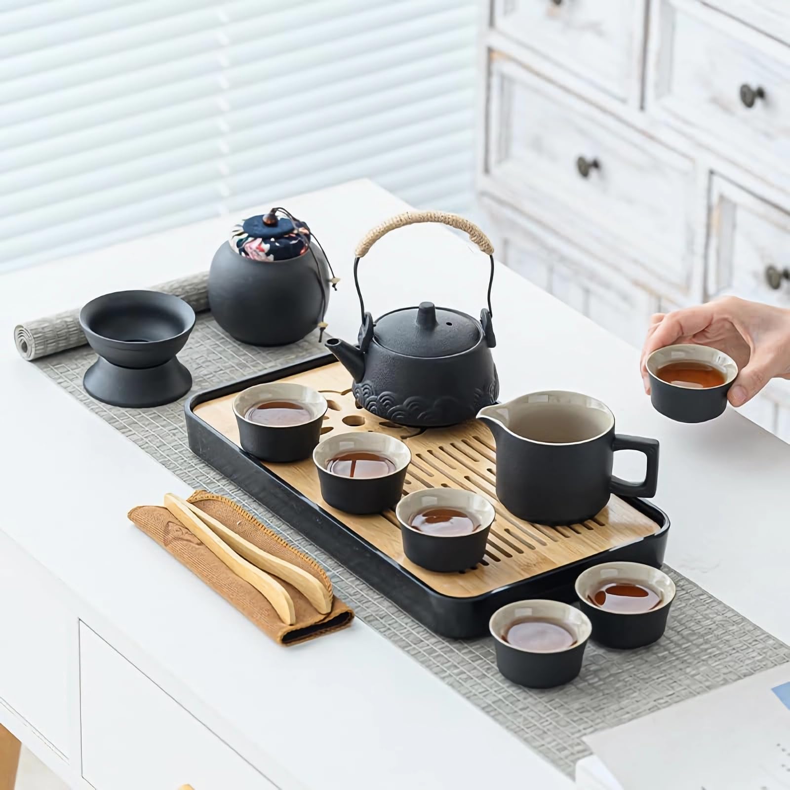 Théière avec passoire intégrée, service à thé en porcelaine chinoise avec théière et 6 tasses, service à thé avec poignée en corde de chanvre pour thé en vrac, cadeau pour les amateurs de thé