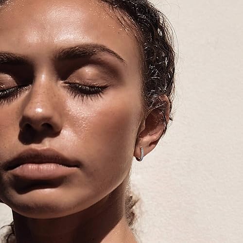 Miniatura 2 de MYEARS Women Huggie Earrings Gold Hoop 14K Gold Filled Small Simple Hypoallergenic Everyday Jewelry