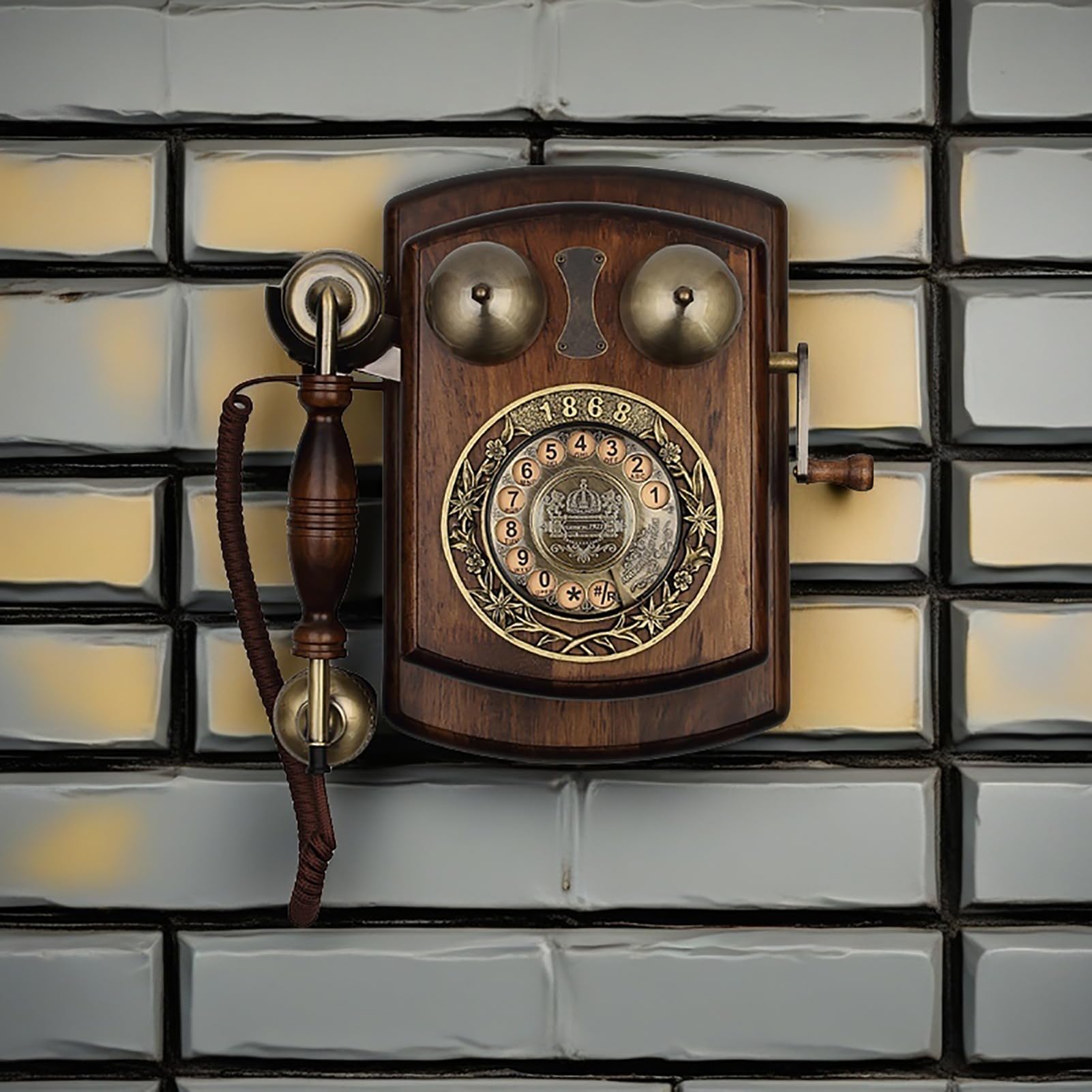 Téléphone fixe mural vintage rétro pour sublimer la déco de votre bureau