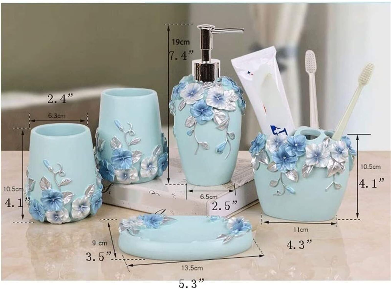 Set di accessori per il bagno Portaspazzolino in resina, portasapone, dispenser for bagno, decorazione costiera (5 pezzi) Arredamento per gli affittuari(5 Pieces+tray)