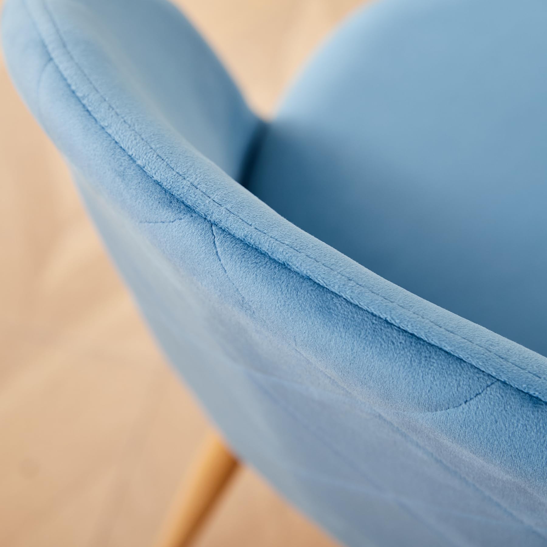 Lot de 4 Chaises de Salle à Manger Rembourrées avec Dossier en Velours Doux et Pieds Réglables en Métal Style Bois (Bleu)