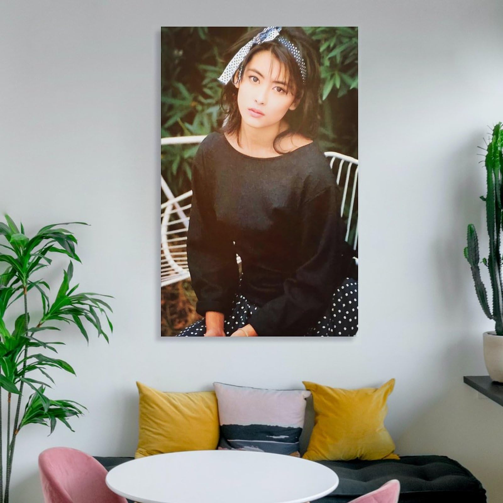 Amazon.co.jp: 中山美穂なかやま みほ 写真 ポスター (23) アート Amazon.co.jp: 中山美穂なかやま みほ 写真 ポスター (23) アート