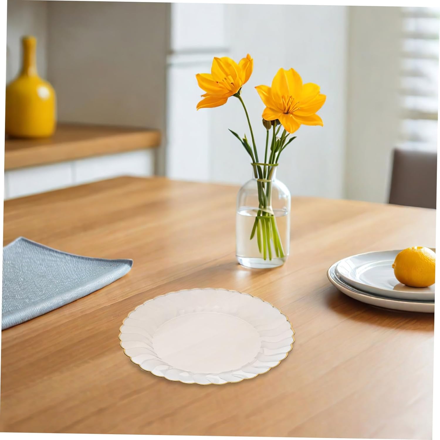 healvian 50個 パーティー デザート プレート ゴールド 縁付き プレート プラスチック 結婚式用 ラウンド 大皿 プラス