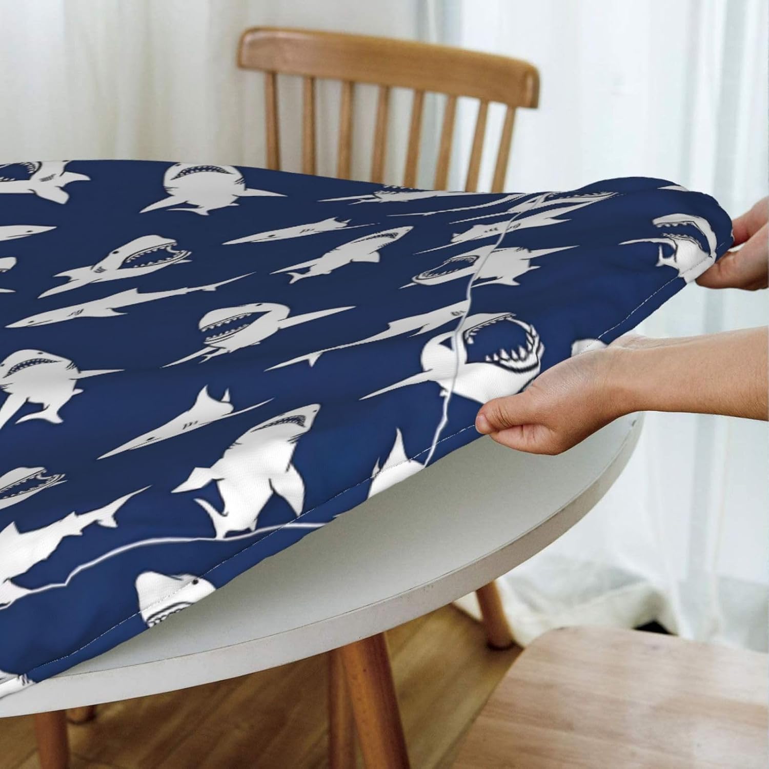 Various Sea Fish Pattern Print Outdoor Patio Kitchen Decor Supplies Wipeable Round Table Cloth for Indoor Outdoor