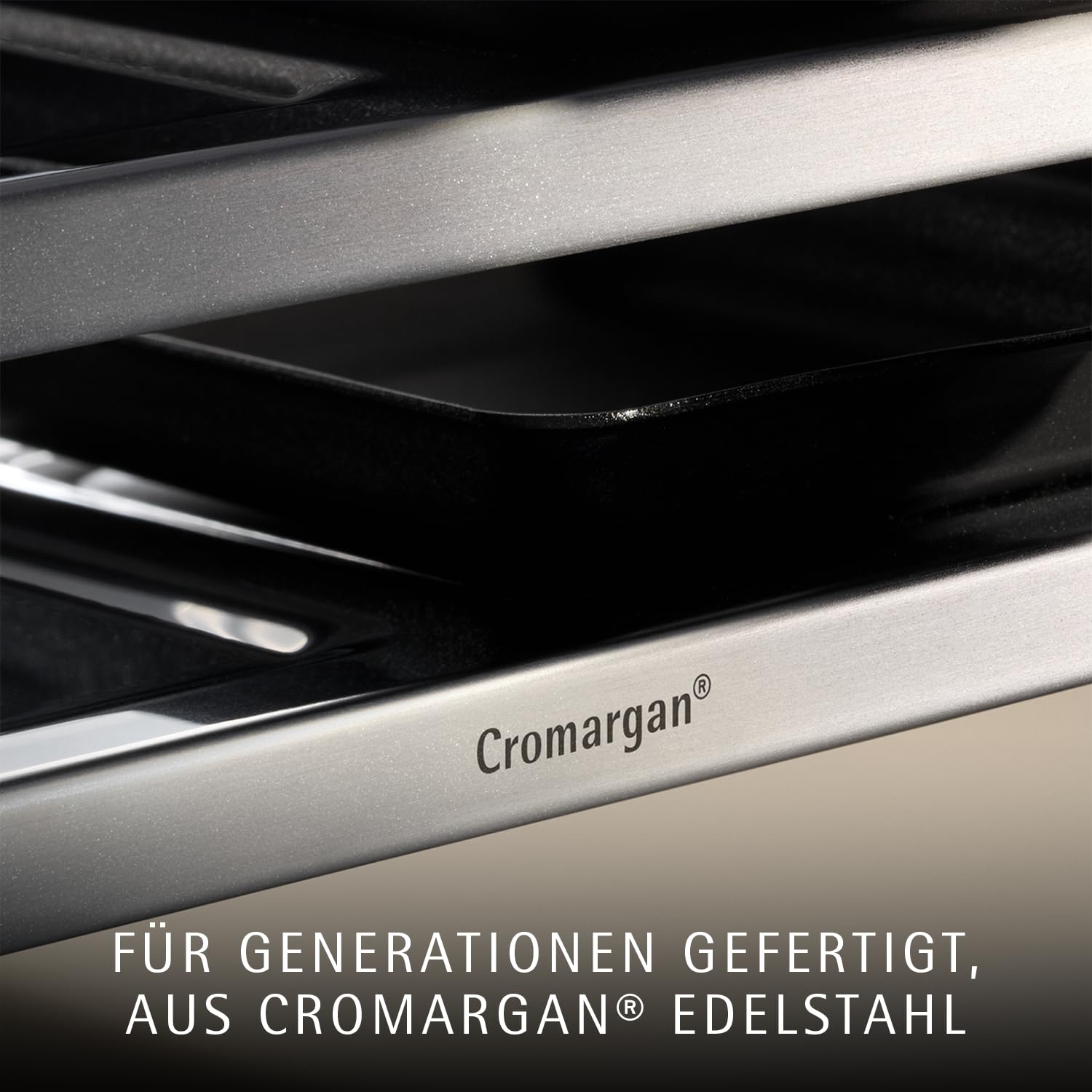 WMF Lono Raclette Grill für 4 Personen Tischgrill Cromargan Edelstahl 870 W antihaftbeschichtete Grillplatte spülmaschinengeeignet