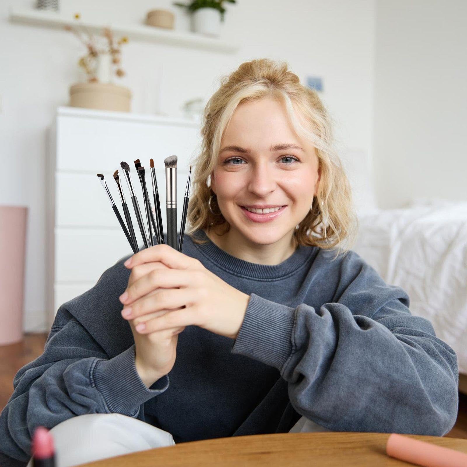 8 Pinceaux De Maquillage Professionnels, Ensemble D'Outils Anti-Cernes Pour Eye-Liner, Poils En Fibres Synthétiques, Outils De Soins De Beauté.
