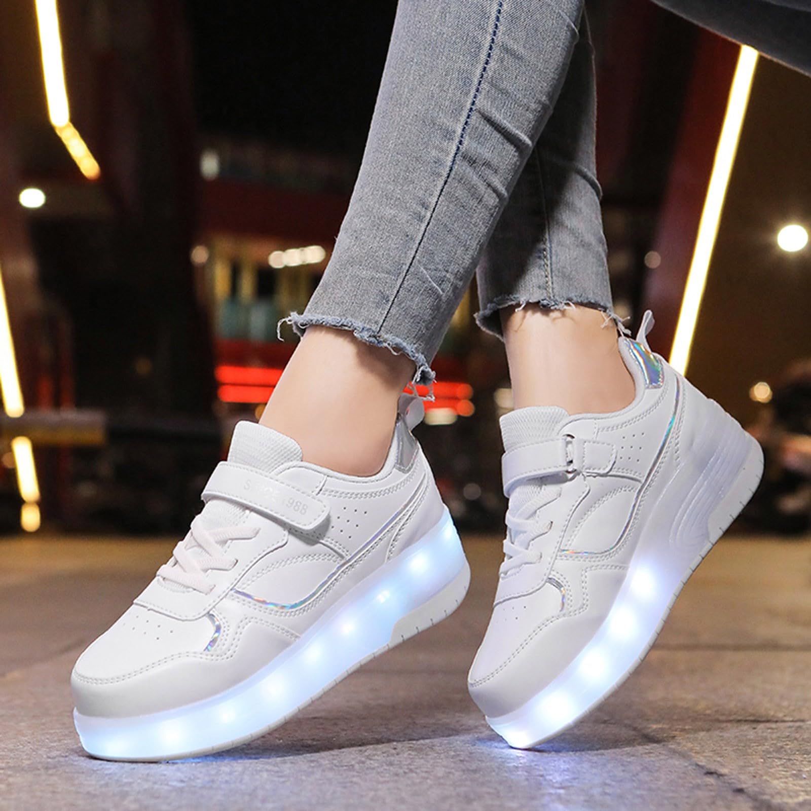 Generisch Scarpe da ginnastica per bambini con suole spesse e ruote integrate, alla moda, leggere, ricaricabili tramite USB, ideali per l'uso quotidiano attivo (bianco, 33,5 Big Kids)