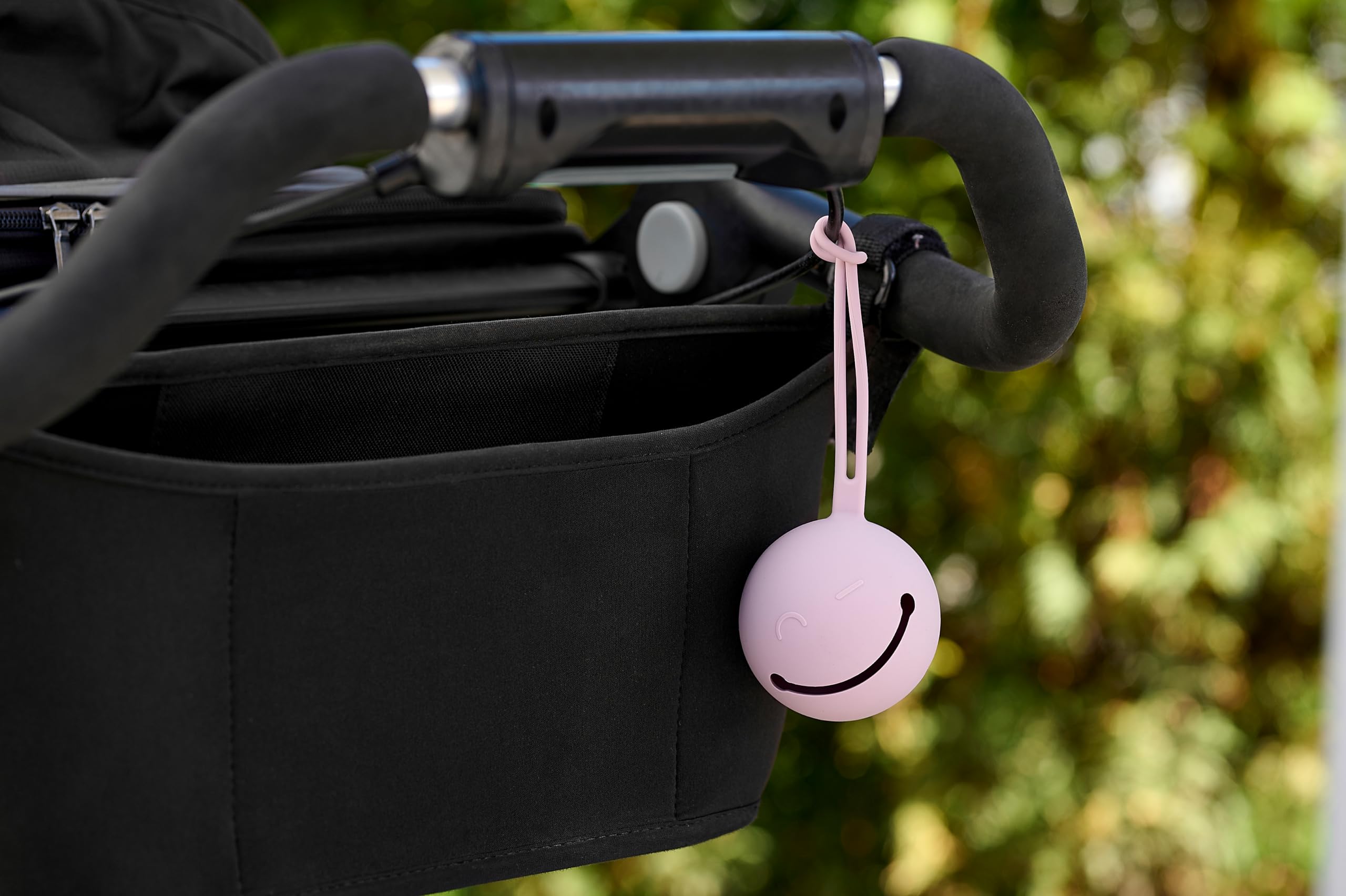 Smack Fun - Fun Case | Silikon-Schnullerhalter | Schnullertasche für Wickeltasche | Sicheres und weiches Material | schmutzabweisend – Wickeltasche Essentials (Evergreen)