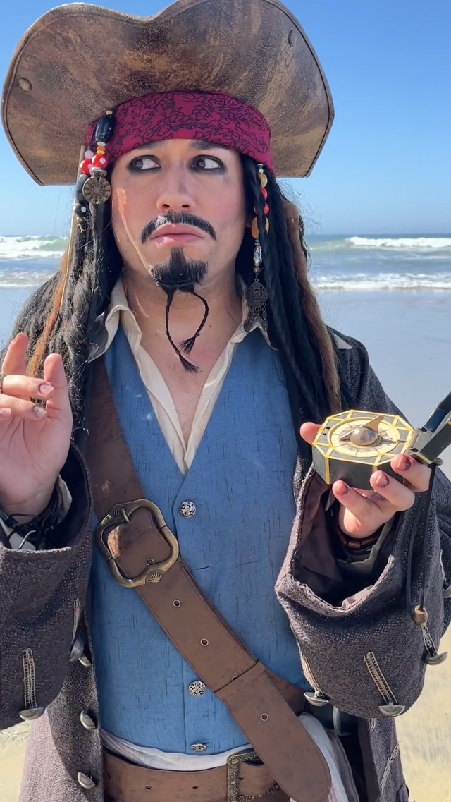 KXQYIKYI Disfraz De Pirata Jack Sparrow Para Halloween | Peluca Y Sombrero Para Cosplay De Pirata Del Caribe