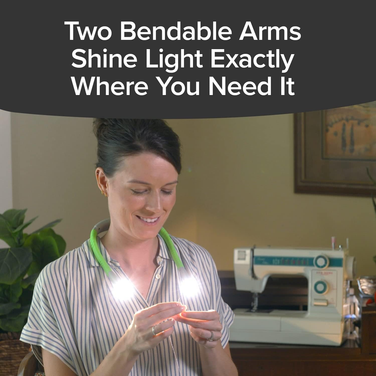 Alien Lizard Neck Light AS-SEEN-ON-TV Book Light for Reading in Bed, Bendable Portable Light, for Reading, Knitting, Camping and Repairing with Adjustable Brightness Levels, Green