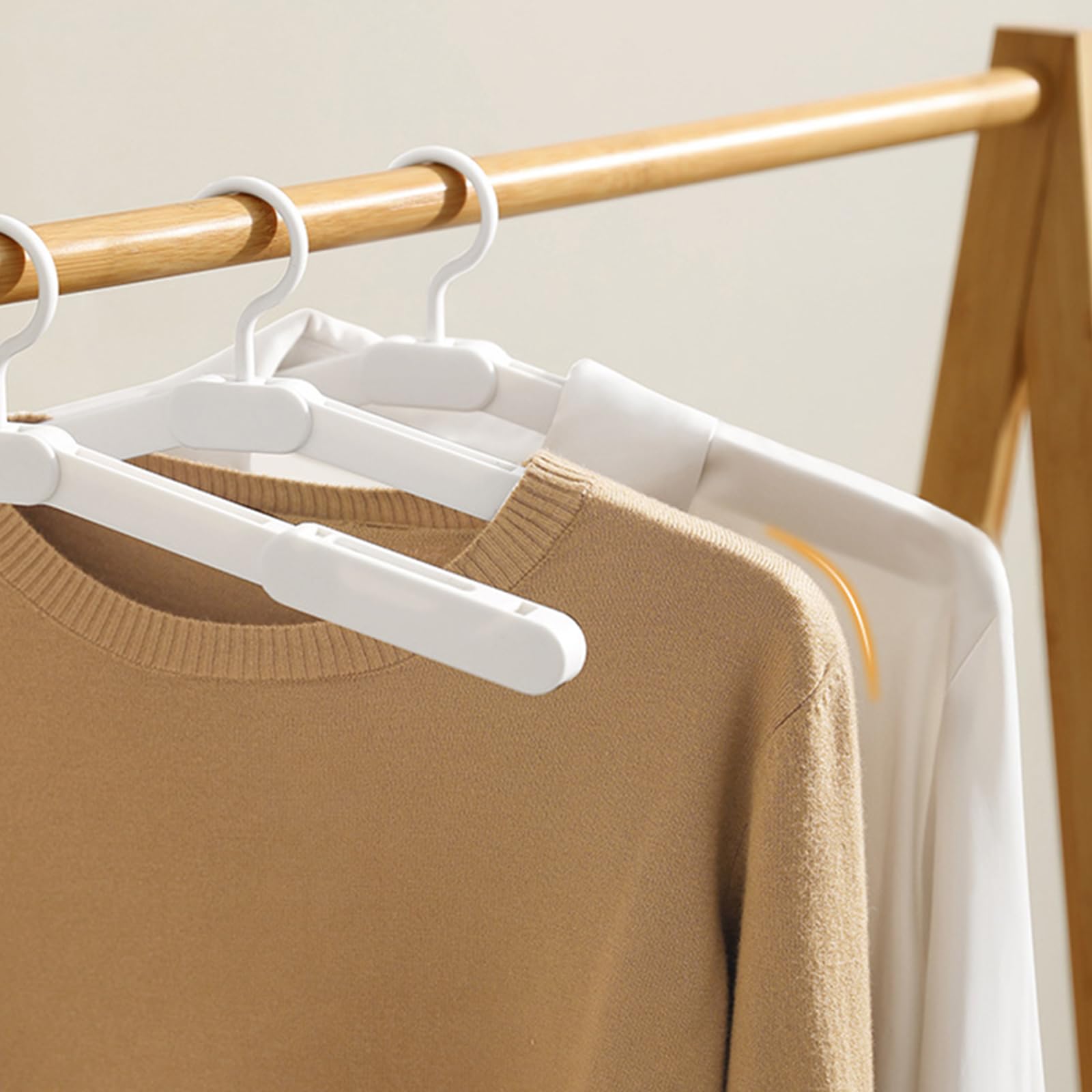 Percha de ropa portátil de viaje, compacta para ropa, plegable, ideal para viajes de negocios y vacaciones
