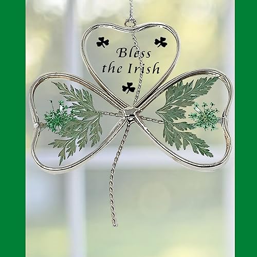Miniatura 2 de Atrapasoles de trébol irlandés – Atrapasoles en forma de trébol con flores verdes prensadas – Bless The Irish está impreso en la parte delantera –