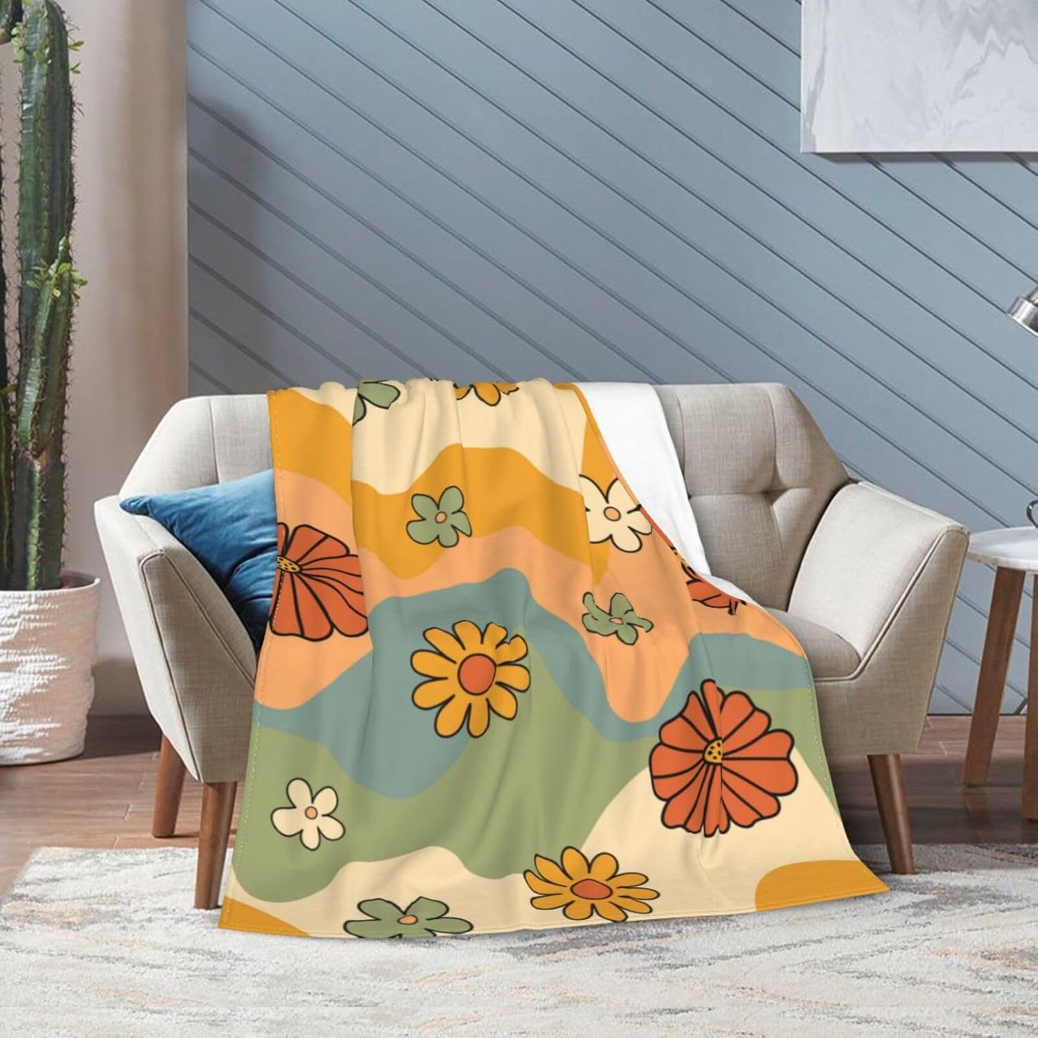 70s Groovy Waves Pretty Floral Blanket Soft Lightweight Throw Blankets Cozy Flannel Bed Throws for Sofa Couch Travel Home Room Bedroom Decor Gifts for Girls Women Kids Adults 60"x50"