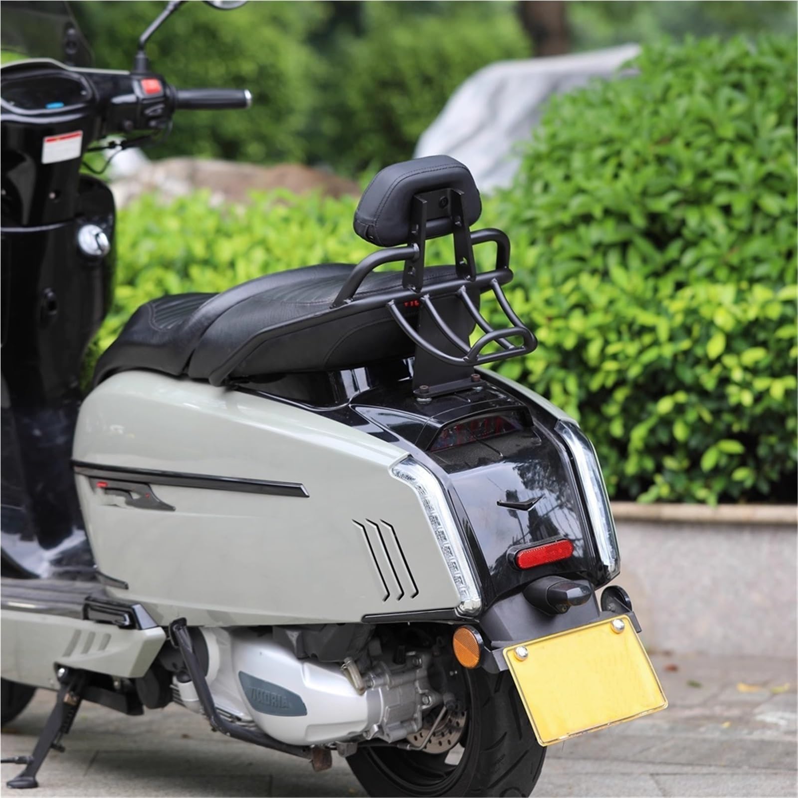 Poduszka Kufer Motocyklowy Pasuje do Longjia Victoria 300i/150si/250, tylne oparcie i modyfikacja talii, tylna poduszka, tylny wspornik półki