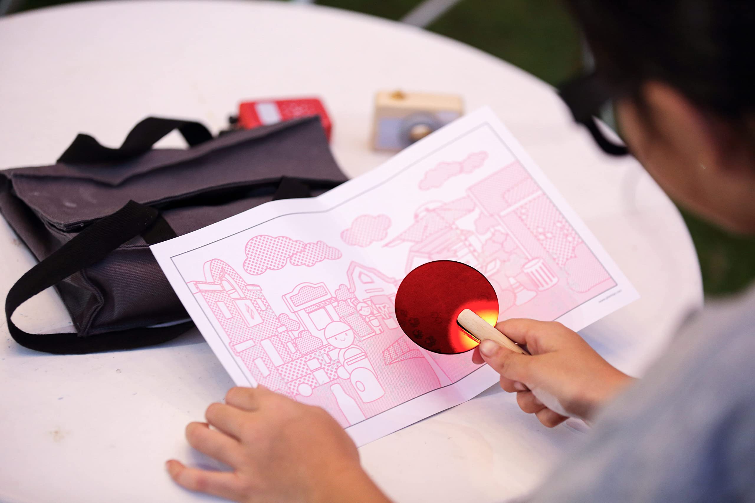 PlanToys Set de Détective Enfant - Valise avec Walkie-Talkie en Bois - Jouet en Bois 3+ Ans - Cadeau de Jeu de Détective