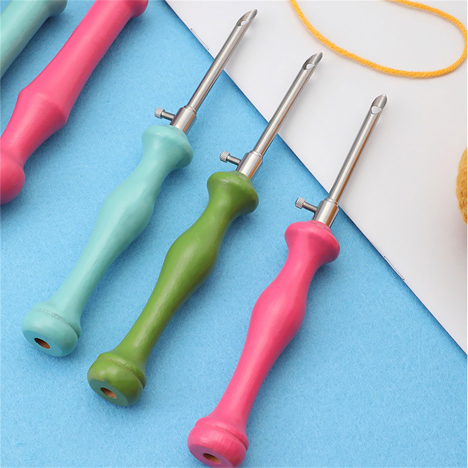3 têtes d'aiguilles à poinçonner, 1 enfileur, Manche en Bois, Stylo à Broder