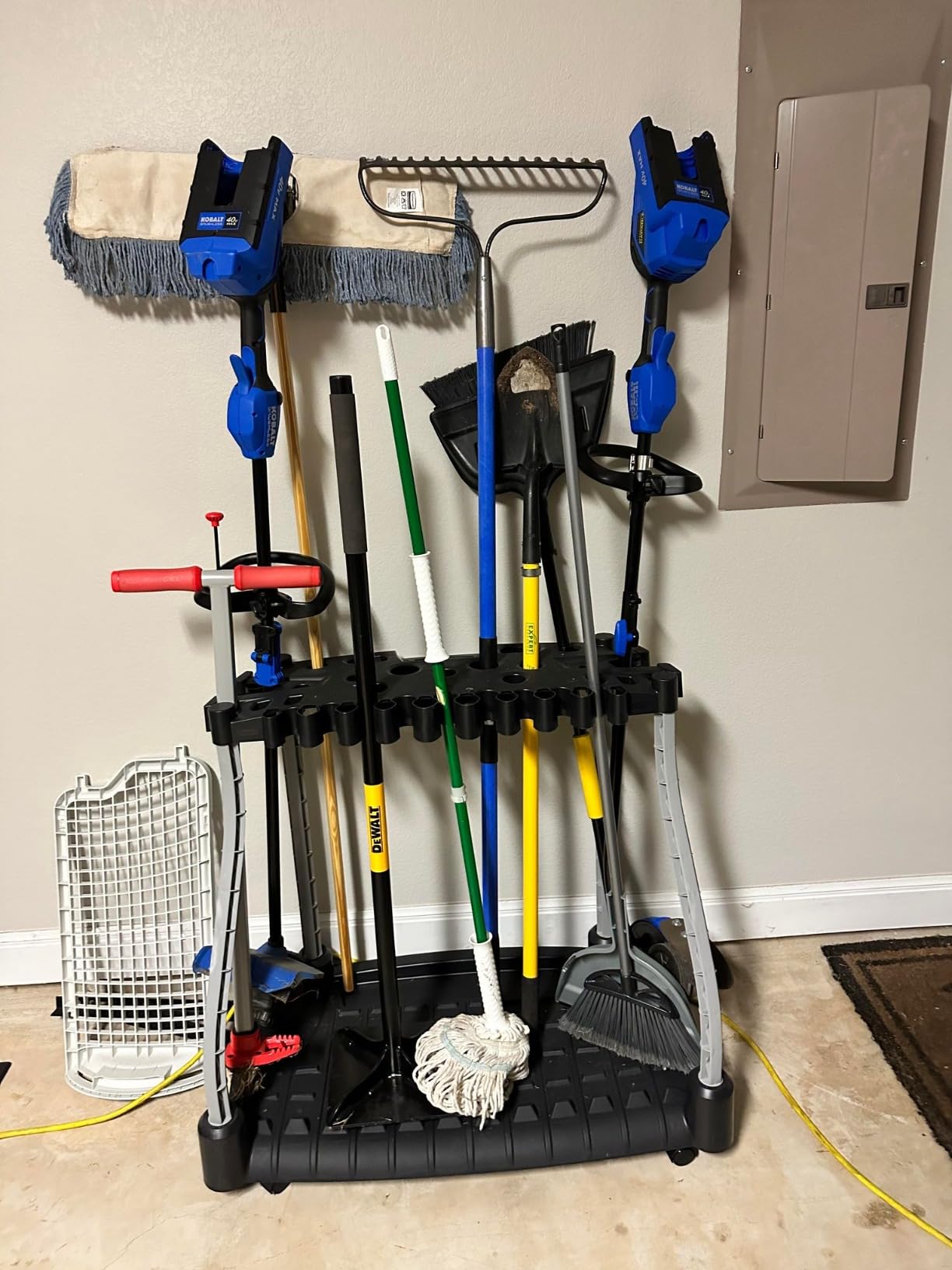 Rubbermaid 5a47 30 tool corner tool rack Clearance