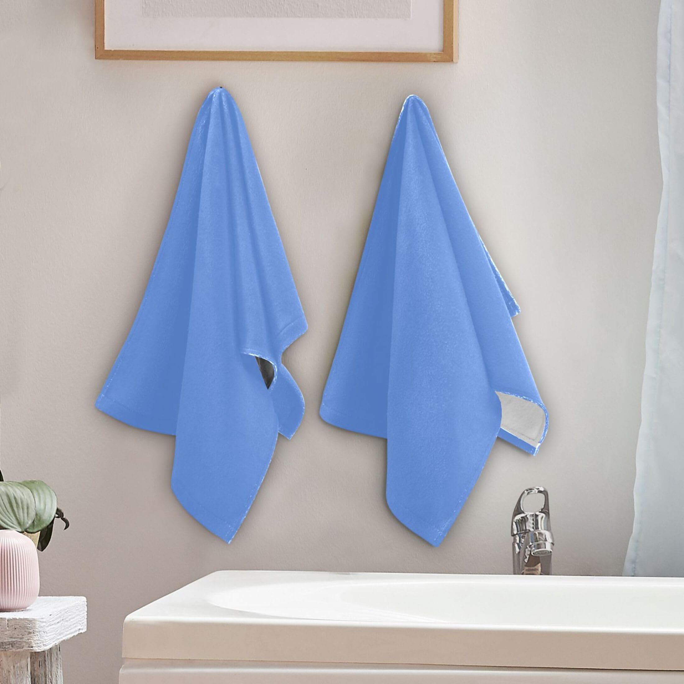 Amazon.com: S Husky Cornflower Blue 2 Pieces Hand Bath Towels Bath