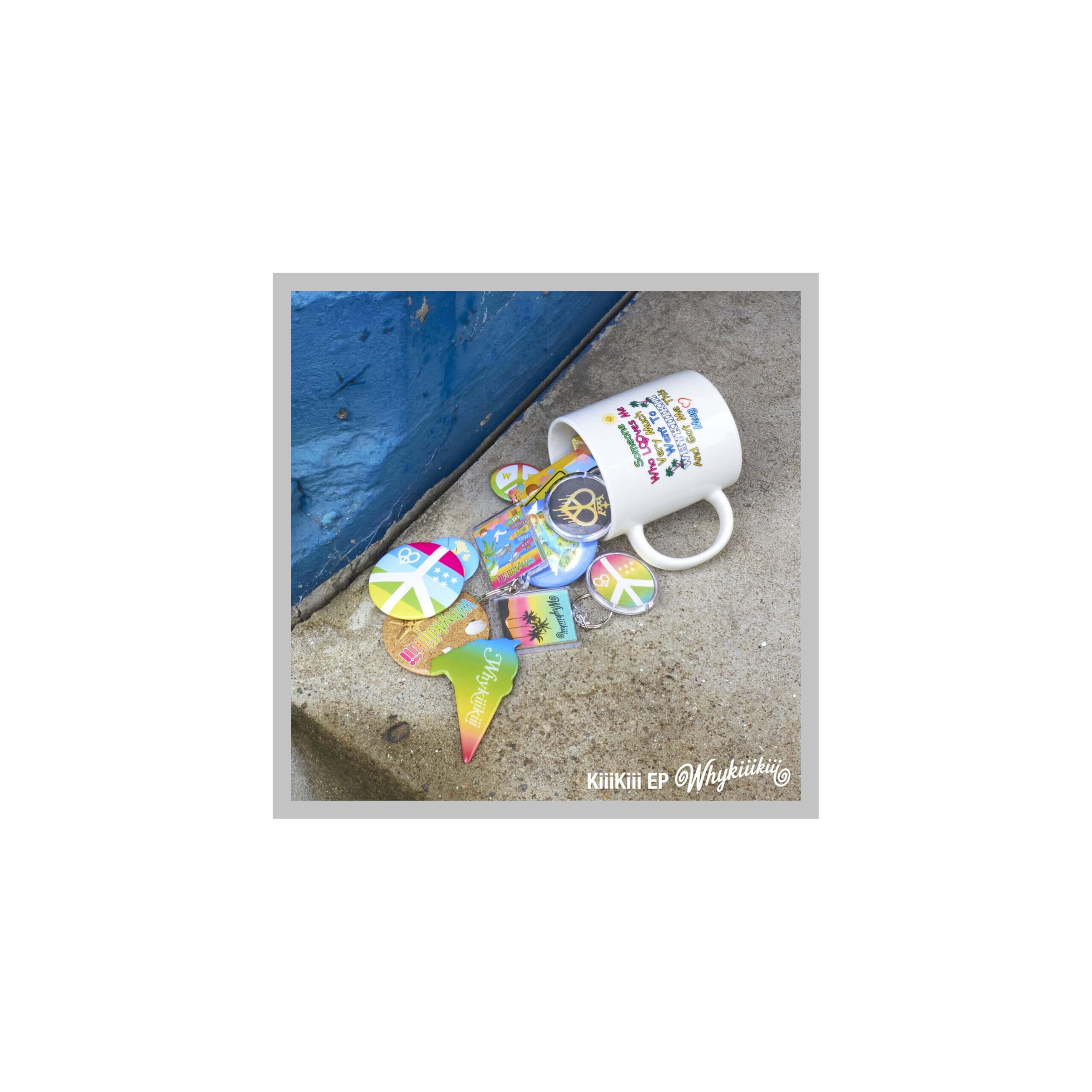 Set completo: 1 servizi+1 guida + 1 Souvenir + 5 numeri estivi; album Kiiii WhyKiiii 3 ° EP