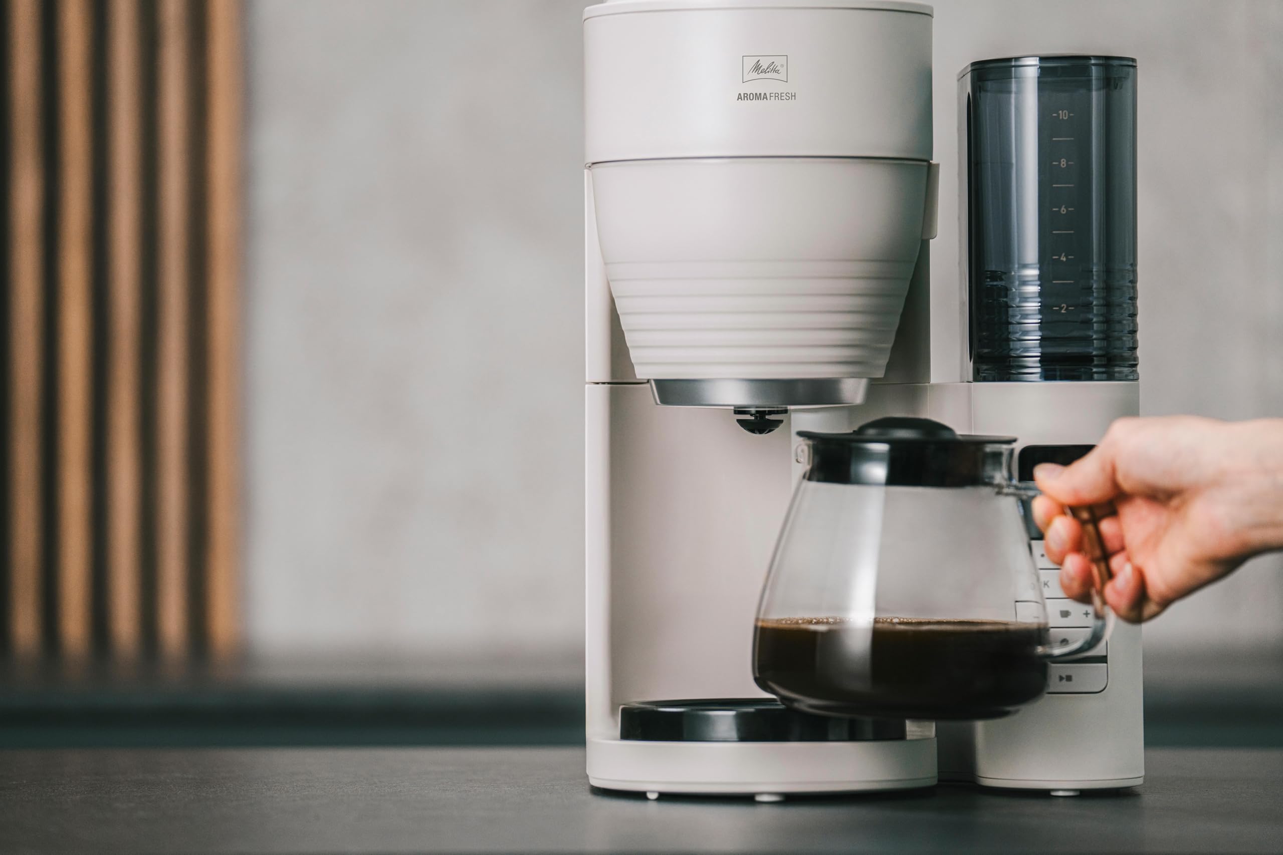 Melitta AromaFresh Pro X - Macchina da caffè con macinino, con caraffa in vetro e serbatoio dell'acqua rimovibile, per un massimo di 10 tazze di caffè, grigio caldo