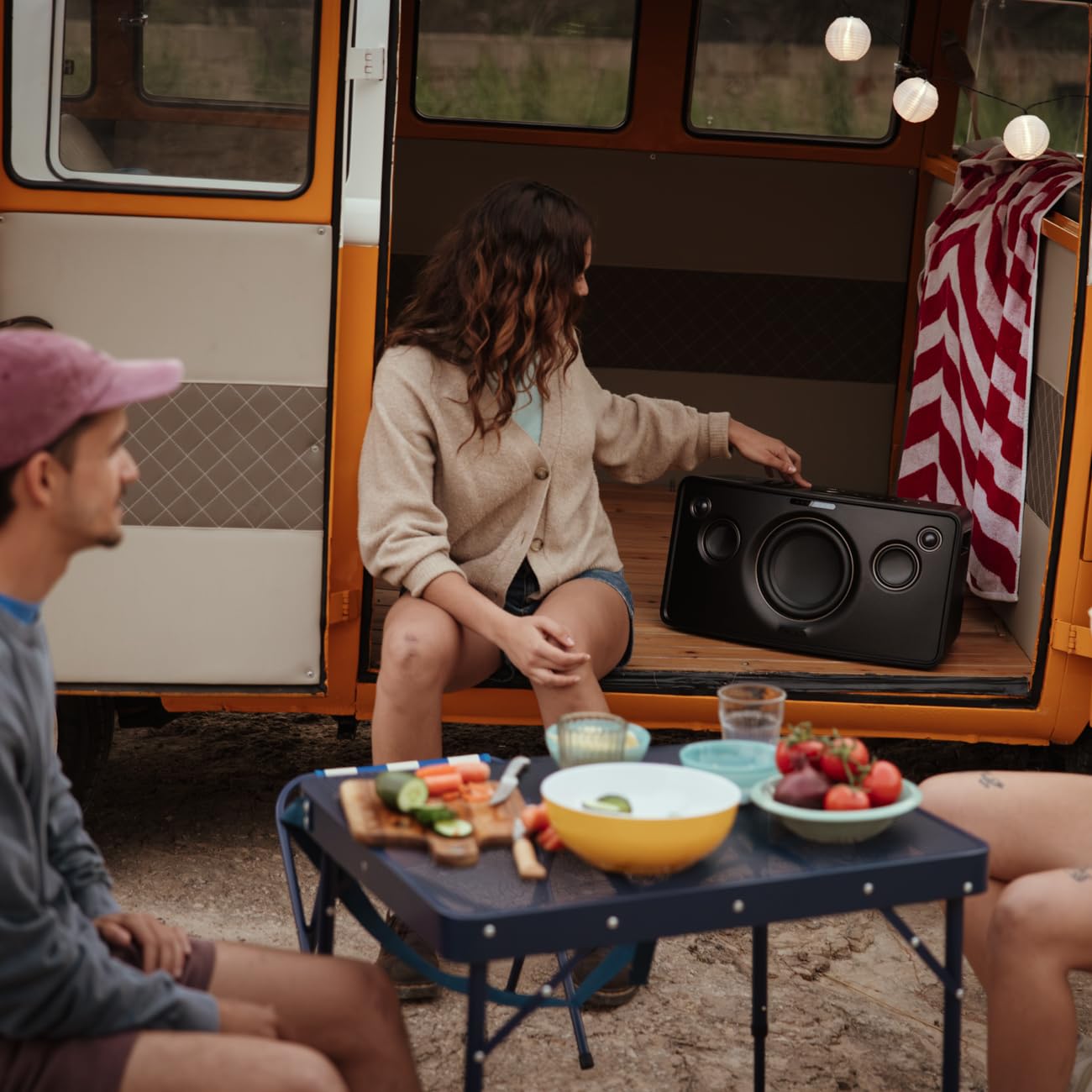 Teufel Motiv® XL Enceinte Intelligente avec Wi-FI - Enceinte Bluetooth Portable sans Fil, Airplay 2, Chromecast, 210 Watts HiFi Enceinte multiroom puissante, Radio Internet, All in One Speaker (Noir)