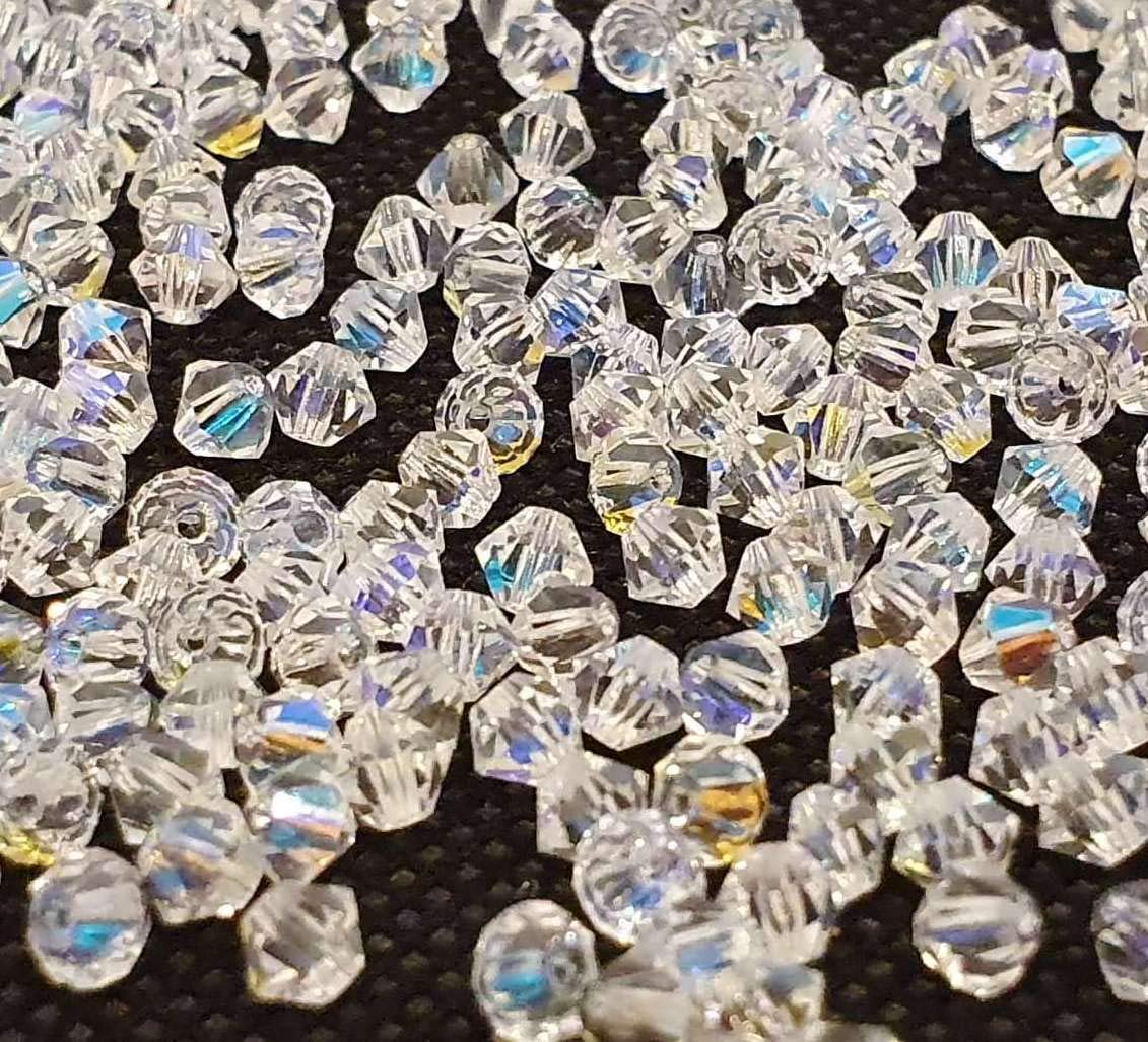 Perlin100pcs 3mm Double Cone Czech Crystal Beads, Glass Cut, Choice of Colours (Crystal AB)