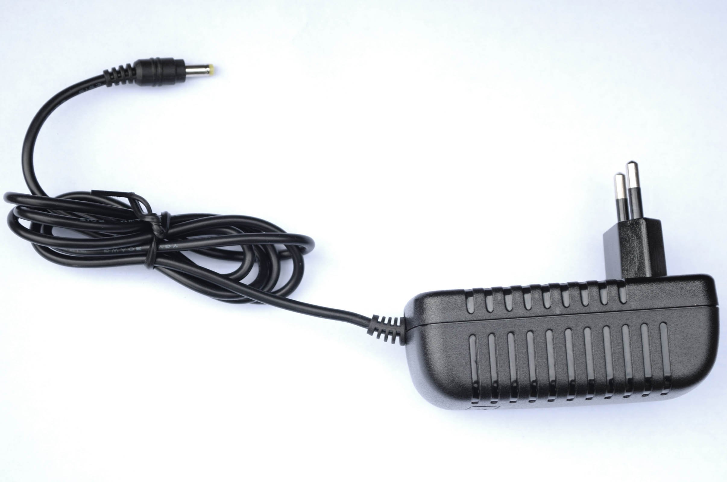 MyVolts 9V EU-Netzteil kompatibel mit Hosa CDL-313 Digitaler Konverter