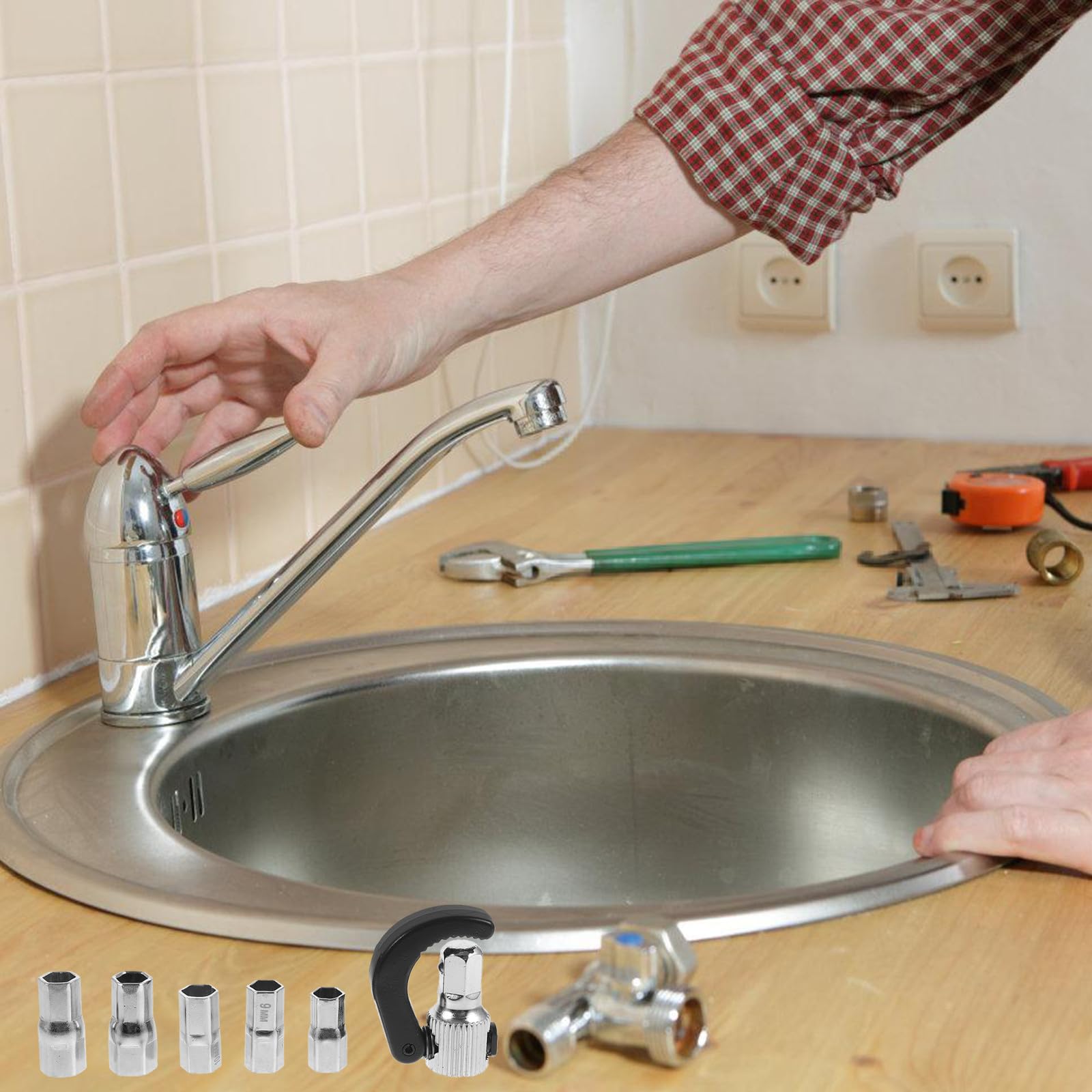 DOITOOL Multifunktionaler Verstellbarer Rohrschlüssel Dimensioniert Sanitärwerkzeug aus Kohlenstoffstahl Anti Rutsch für Badezimmer und Werkstatt und Ausbau von Wasserhähnen