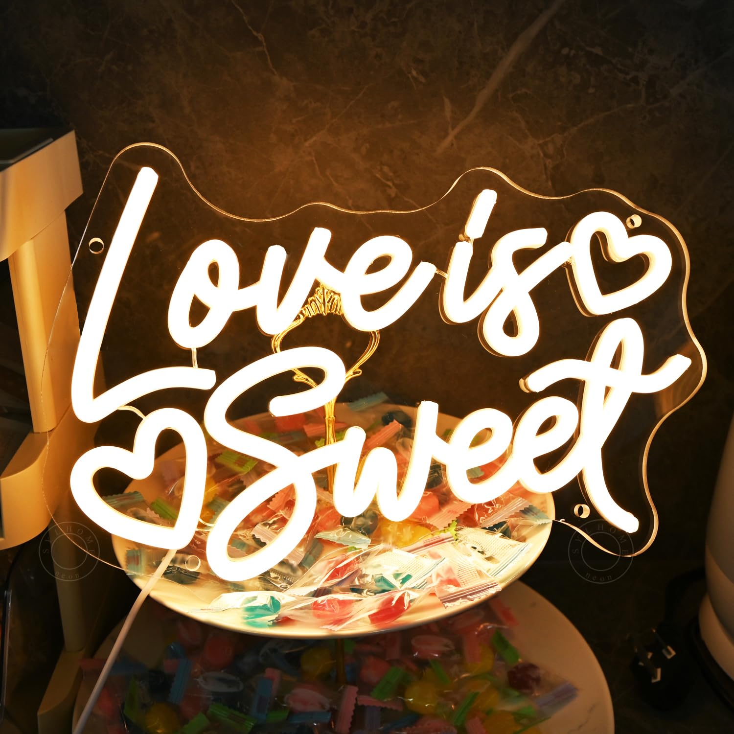 SYLHOME LED-Neon-Lichtschild "Love Is Sweet", für Zuhause, Süßigkeiten, Dessert, Snacks, Bar, Küche, Hochzeit, Geburtstag, Party, Wandschild, Dekoration, Weihnachten, Herzgeschenk, 30 x 19,3 cm, USB