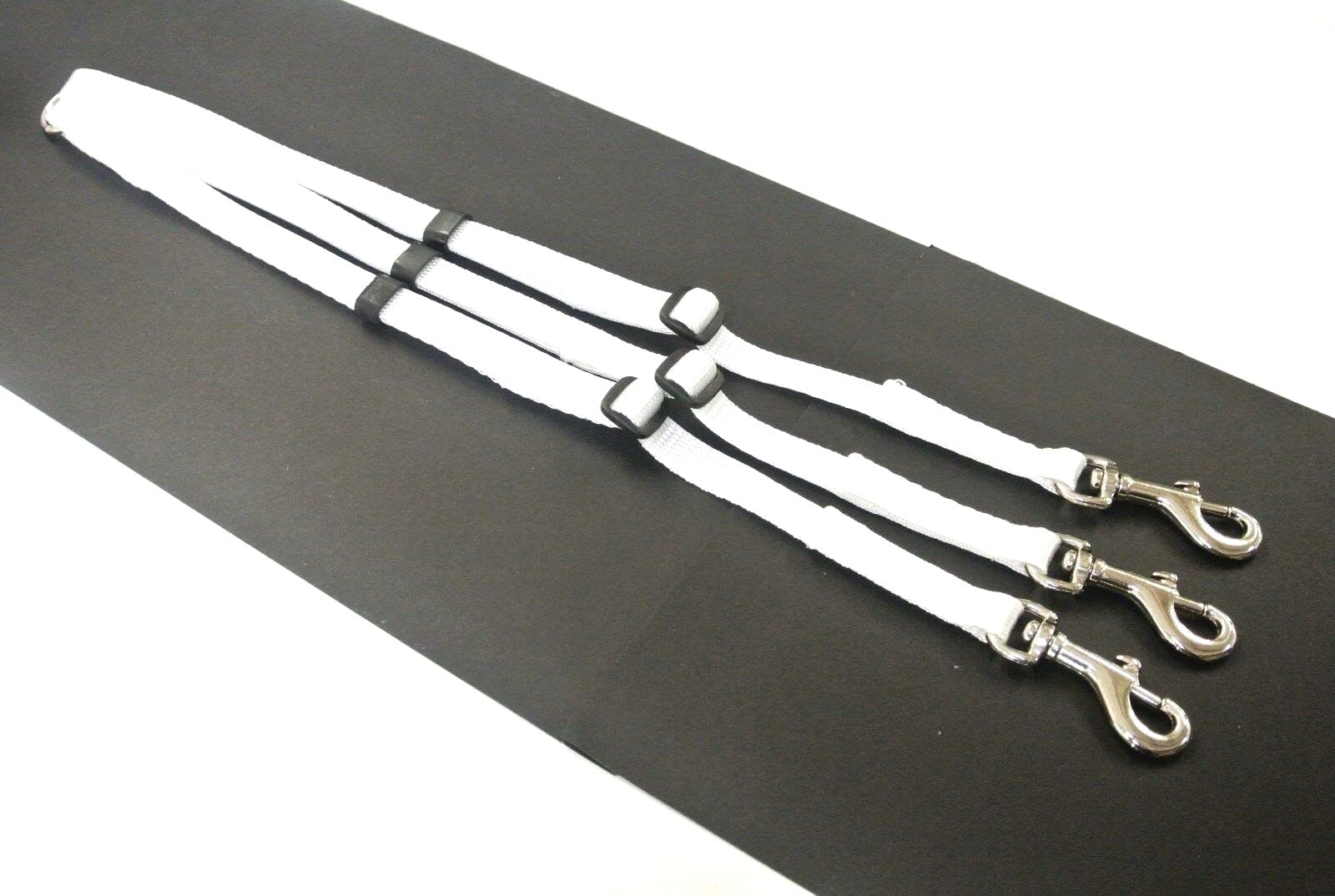 Dog Coupler/Splitter Lead Dual Walking Leash Adjustable 13mm Webbing 3 Way Splitter (White) — image 1