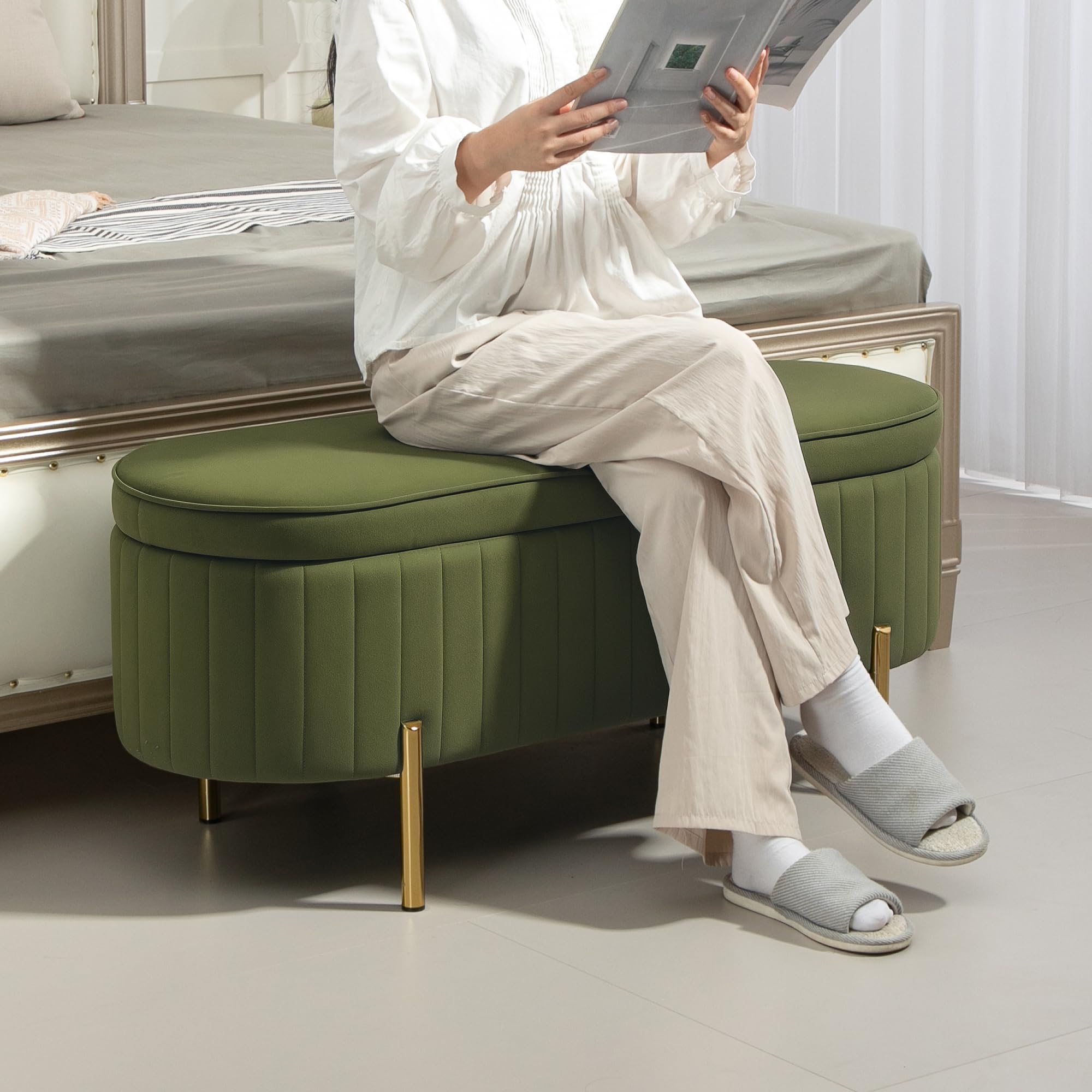 HOMCOM Panca Contenitore Ingresso Ovale 72L Design Scanalato con Coperchio Sollevabile, Seduta Imbottita, Panca Fondo Letto Pouf Cassapanca in Velluto e Struttura in Legno di Pino, 108x44x43.5cm,Verde