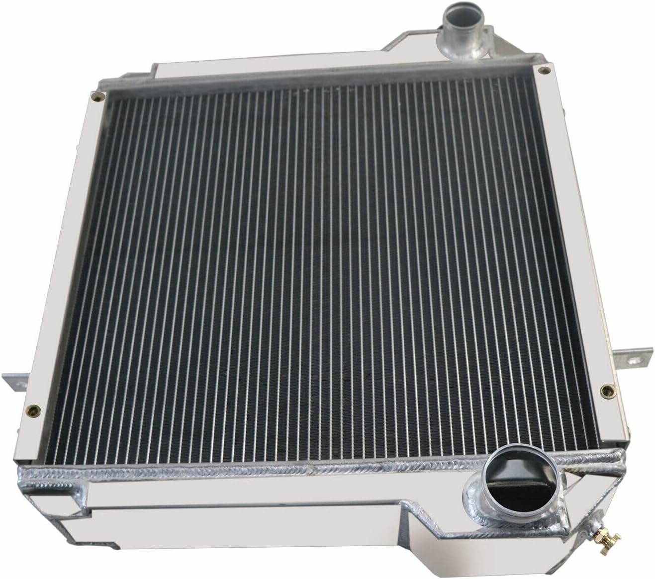 4 Row Aluminum Tractor Radiator For Case Backhoe 570 580L 580SSL 590SL 4300 P85 234876A1 234876A2 570LXT 570XMT 580 Super L 580L 580M 580SL 580SM 590 Super L 584E 585E 585G 4391